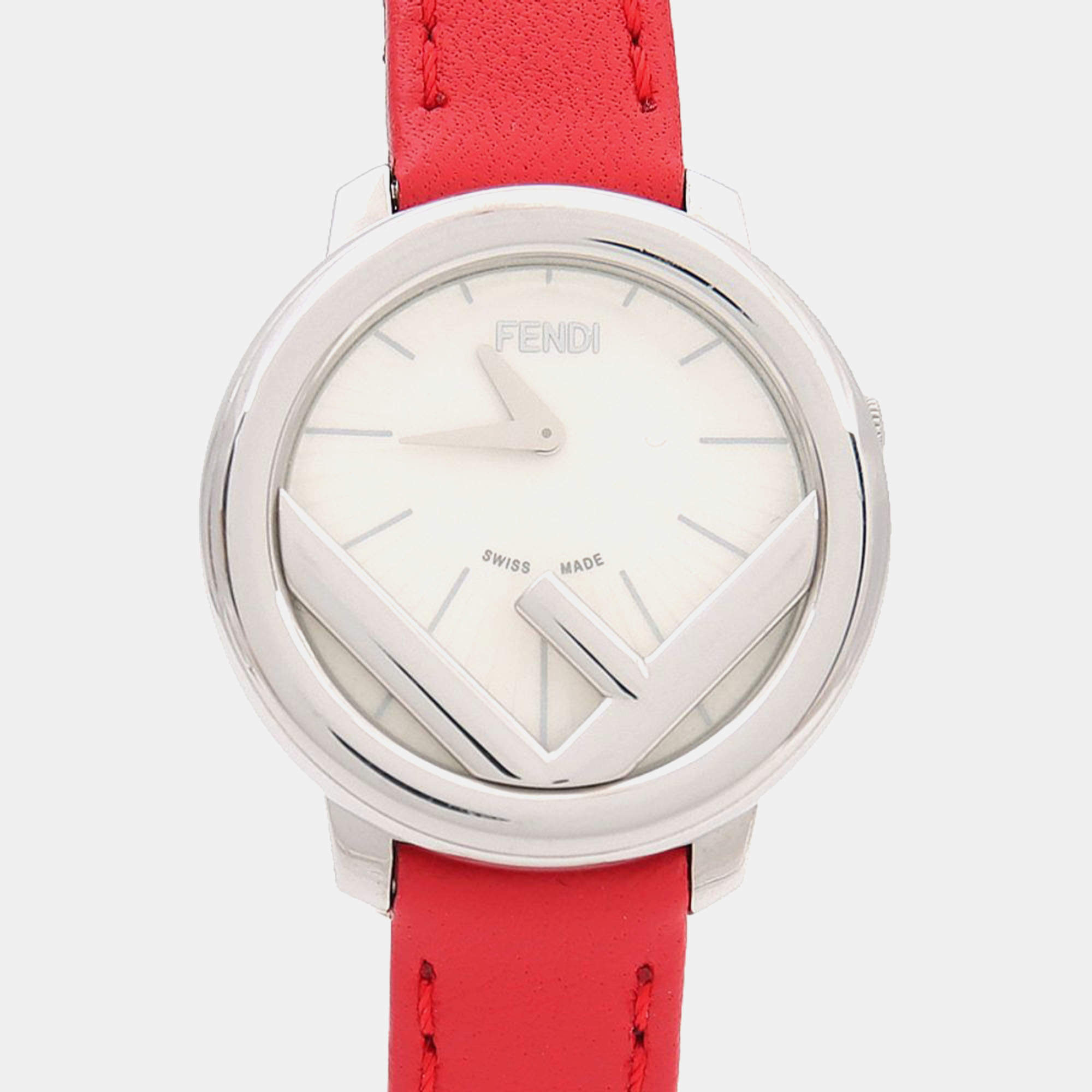 Pre Owned Fendi Runway 71000S Quartz Silver Stainless Steel Women's Wristwatch 28 mm