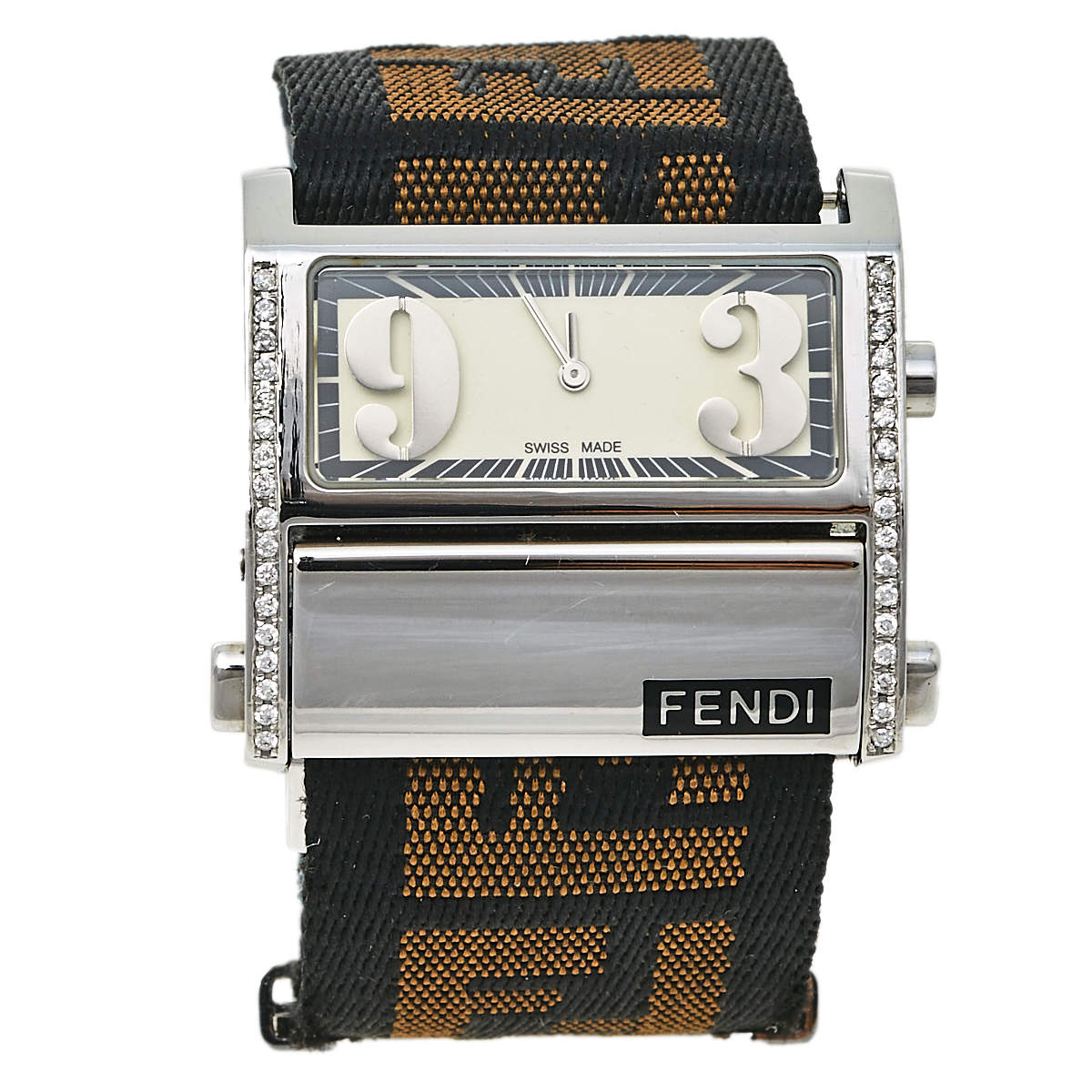 مملوكة مسبقًا Fendi Cream Stainless Steel and Canvas Diamond Zip Code 1120L Women's Wristwatch 38 mm