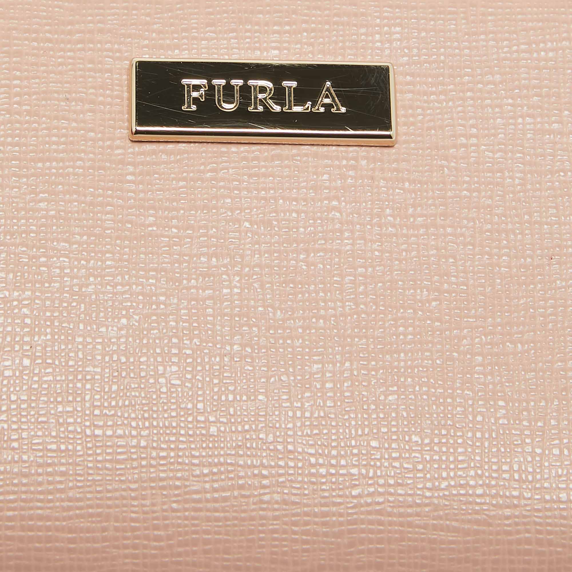Pre Owned Furla Pink Leather Zip Around Key Case