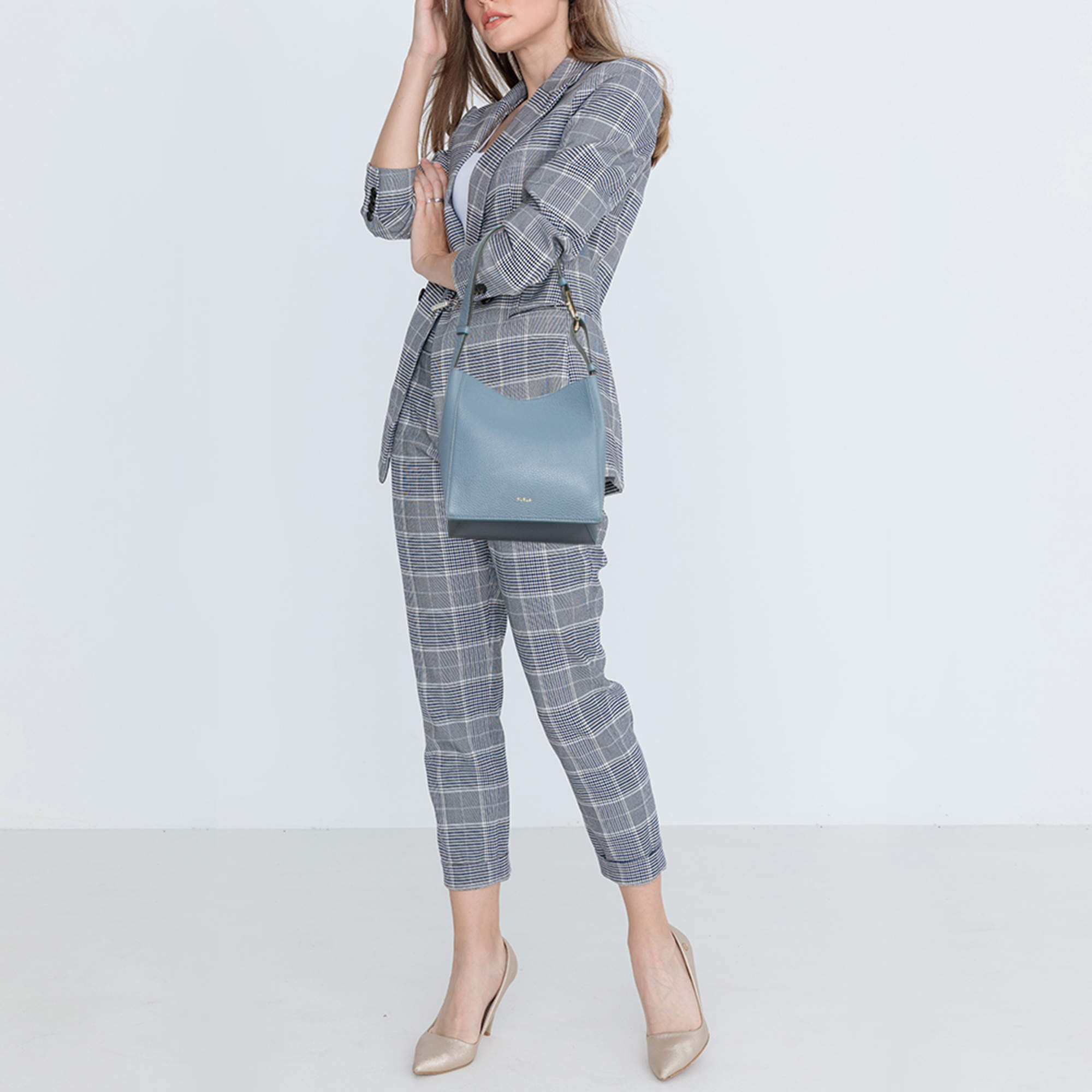 FURLA ブラック ビジネスバッグ Amazon.co.jp: [フルラ] Multifurla バックパック S NERO
