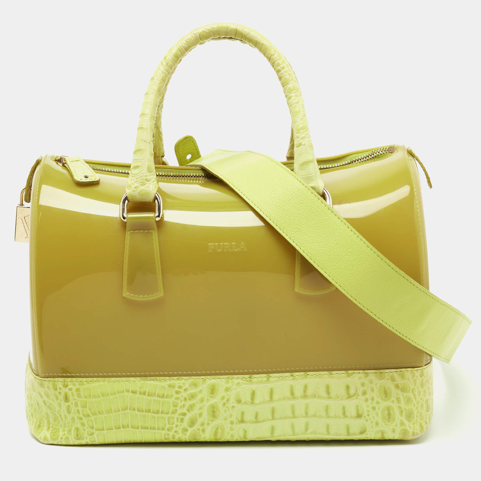 Buy Prada Bags, Shoes & AccessoriesThe Luxury Closet
