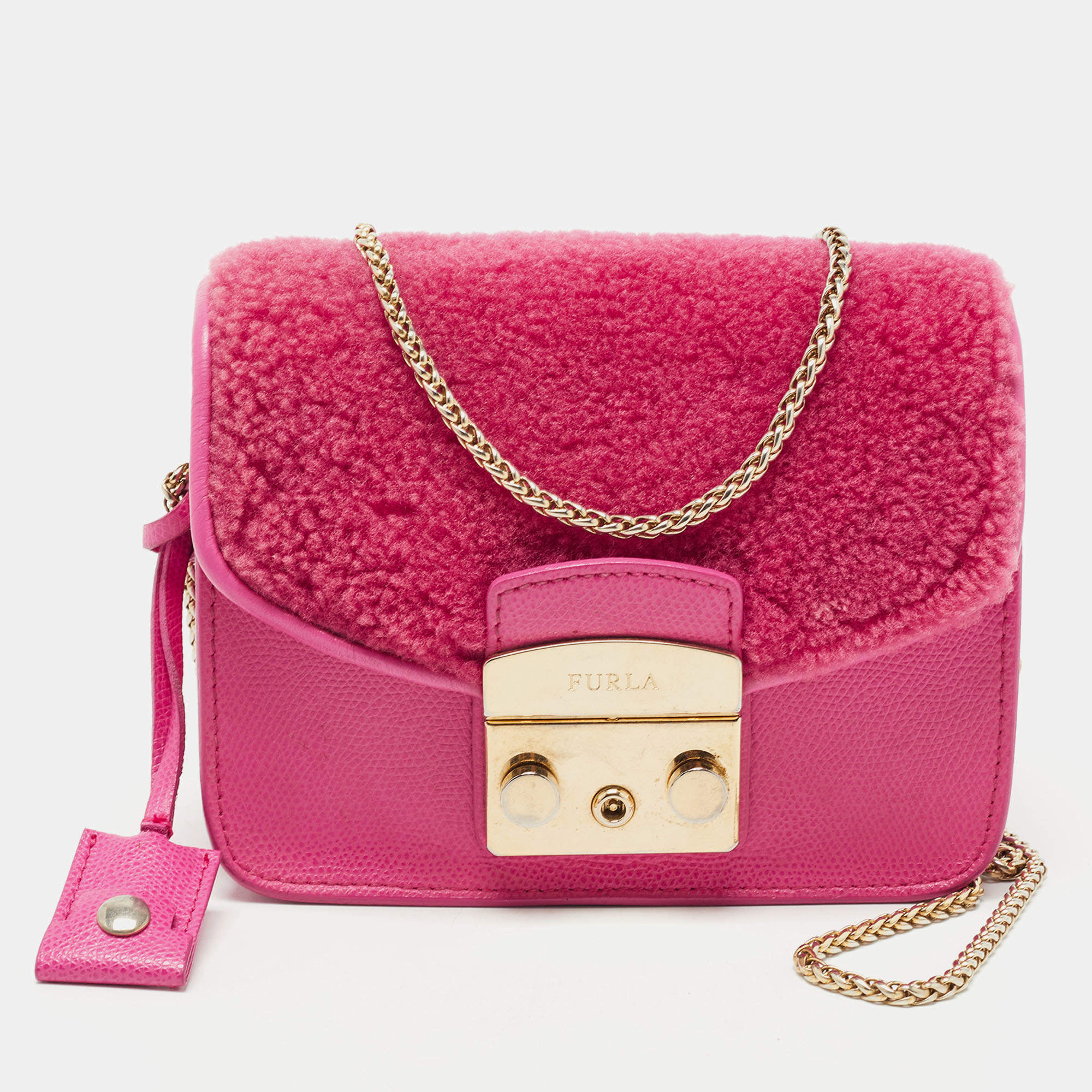 Pre Owned Furla Pink Leather and Shearling Effect Mini Metropolis Chain Crossbody Bag