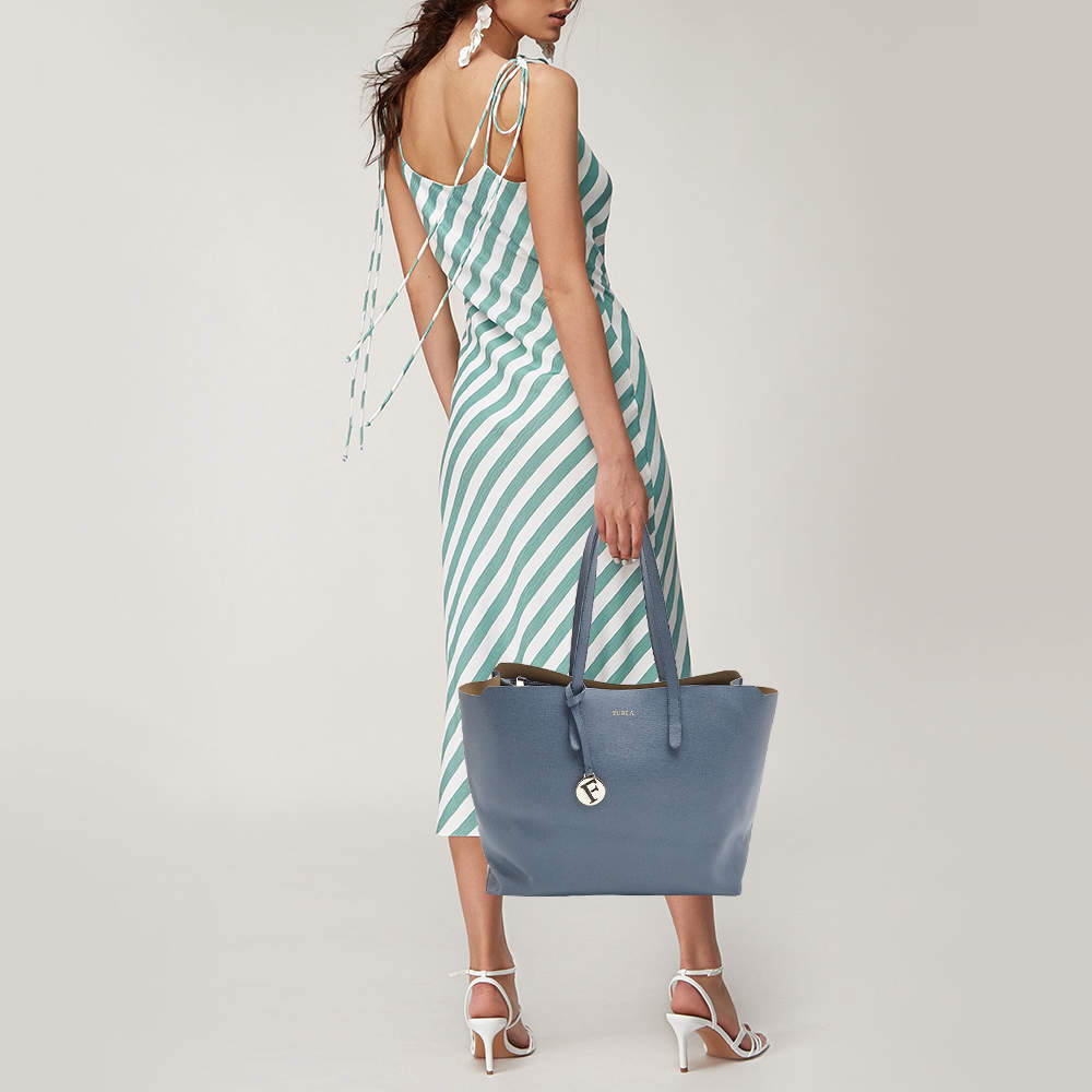 Furla Women's Tote Handbag Sally, Leather - Petalo: Buy Online at Best  Price in UAE 