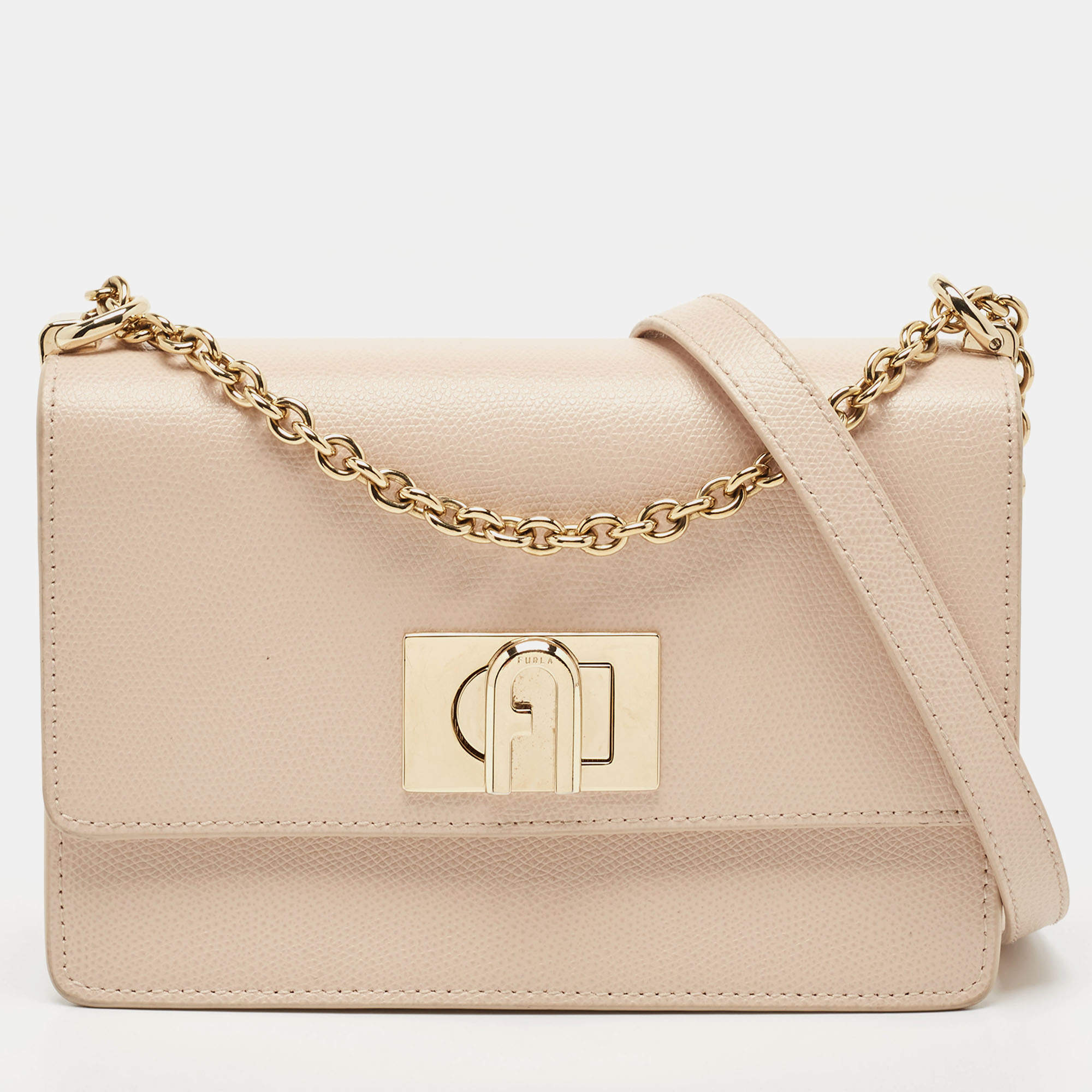 Pre Owned Furla Beige Leather Bakare Flip Lock Shoulder Bag