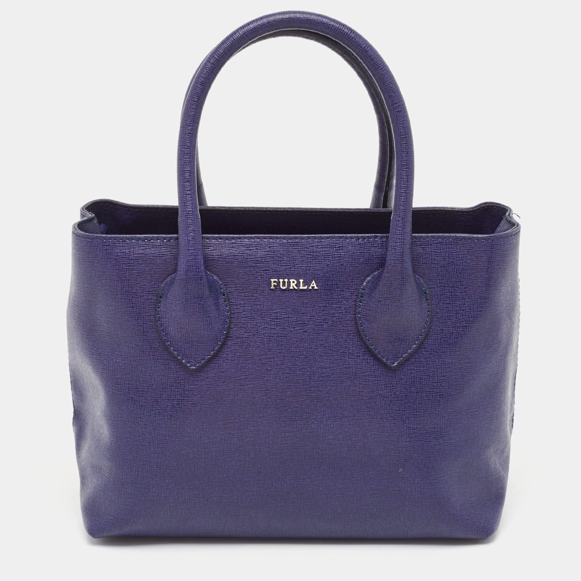 Pre Owned Furla Blue Leather Middle Zip Tote
