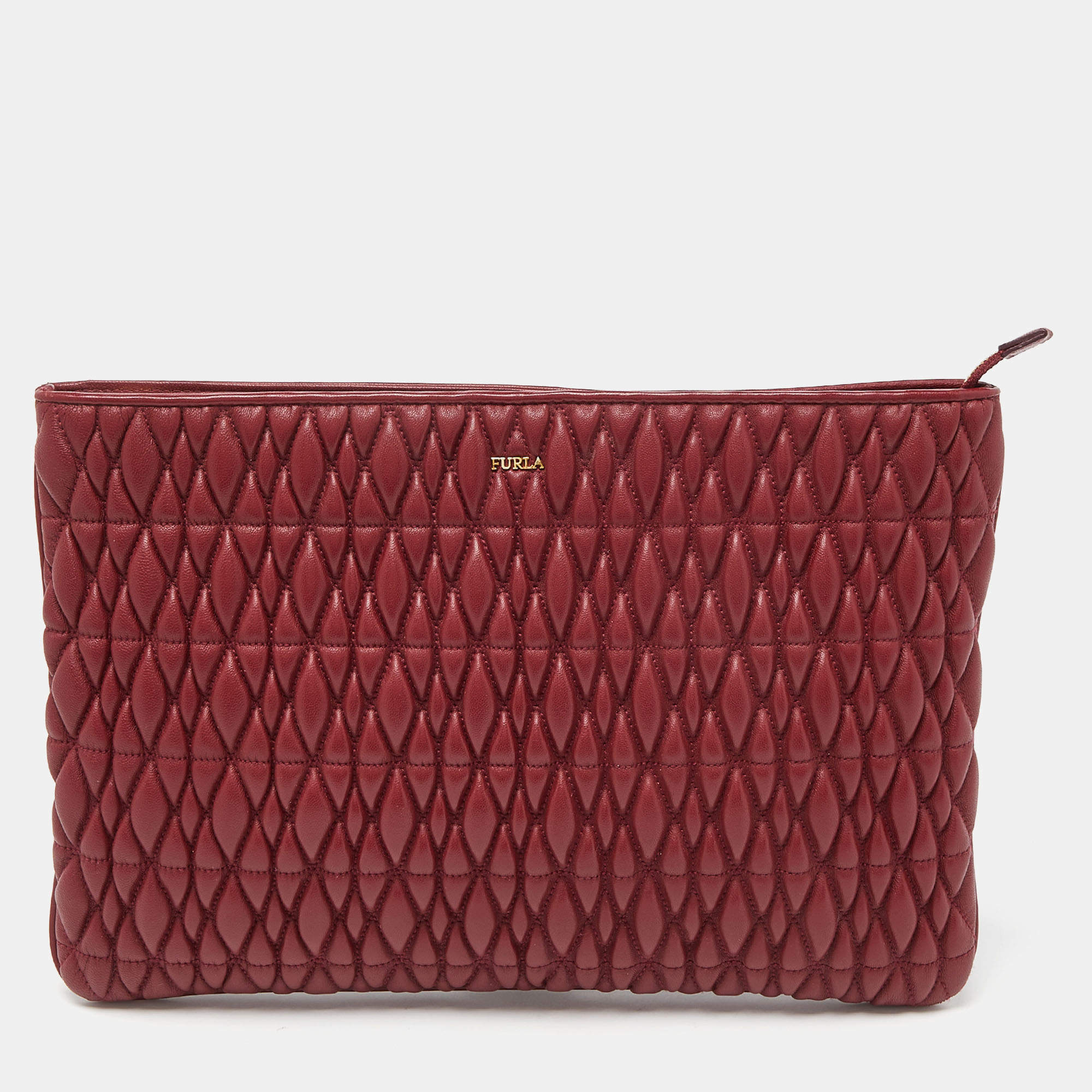 Pre Owned Furla Red Matelassé Leather Zip Clutch