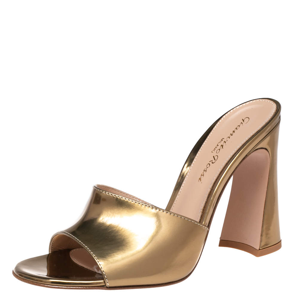 Pre Owned Gianvito Rossi Gold Leather Slide Sandals Size 35.5