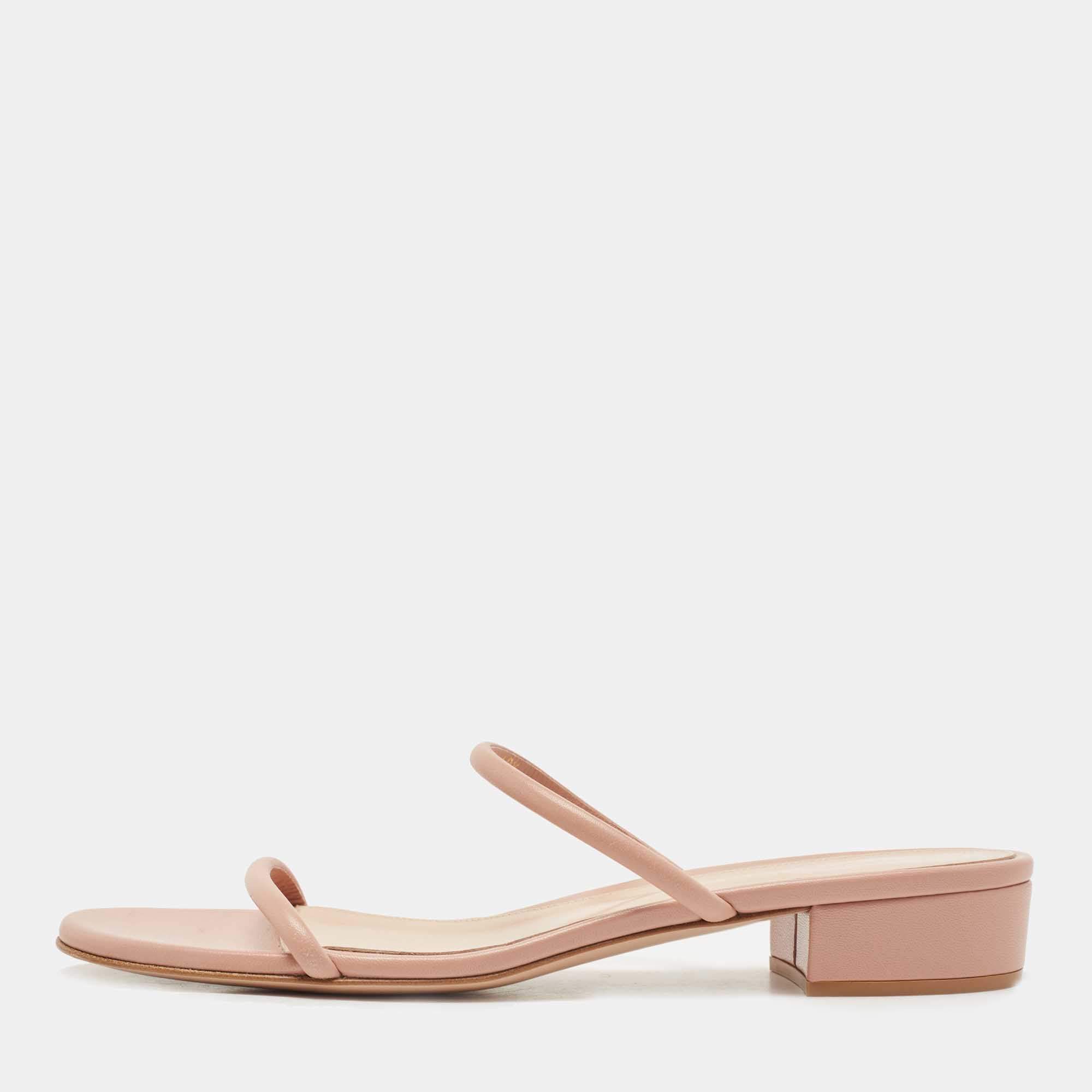 Pre Owned Gianvito Rossi  Blush Pink Leather Slide Sandals Size 40.5