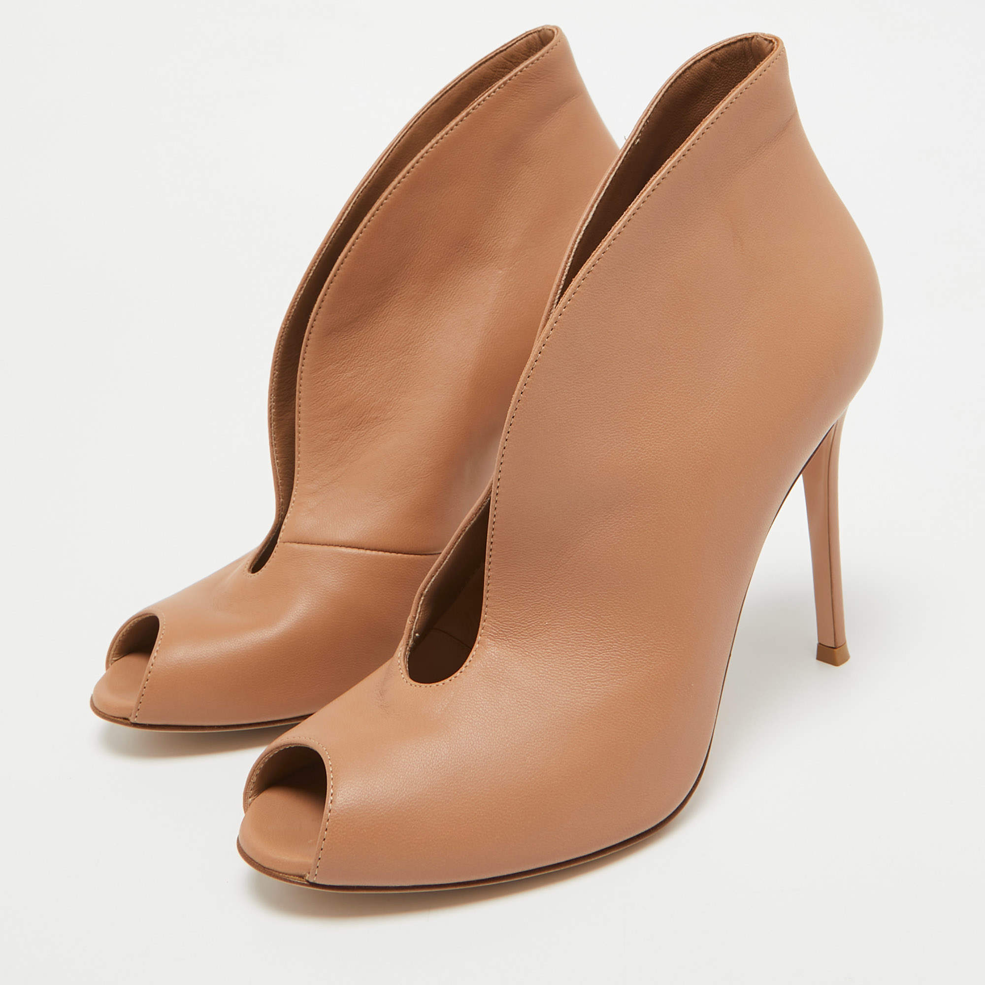 Gianvito rossi vamp ankle booties on sale