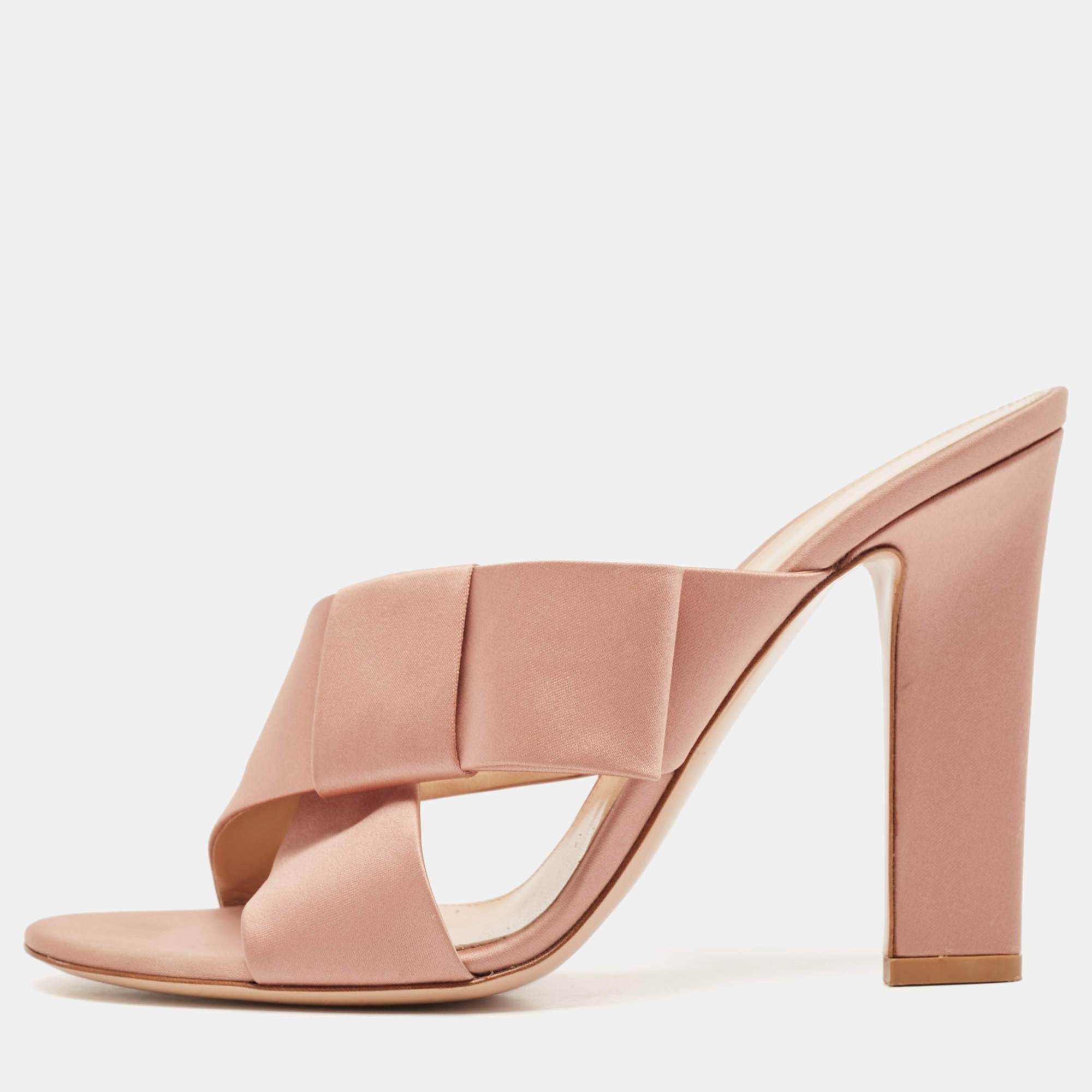 Pre Owned Gianvito Rossi Beige Satin Bow Slide Sandals Size 39