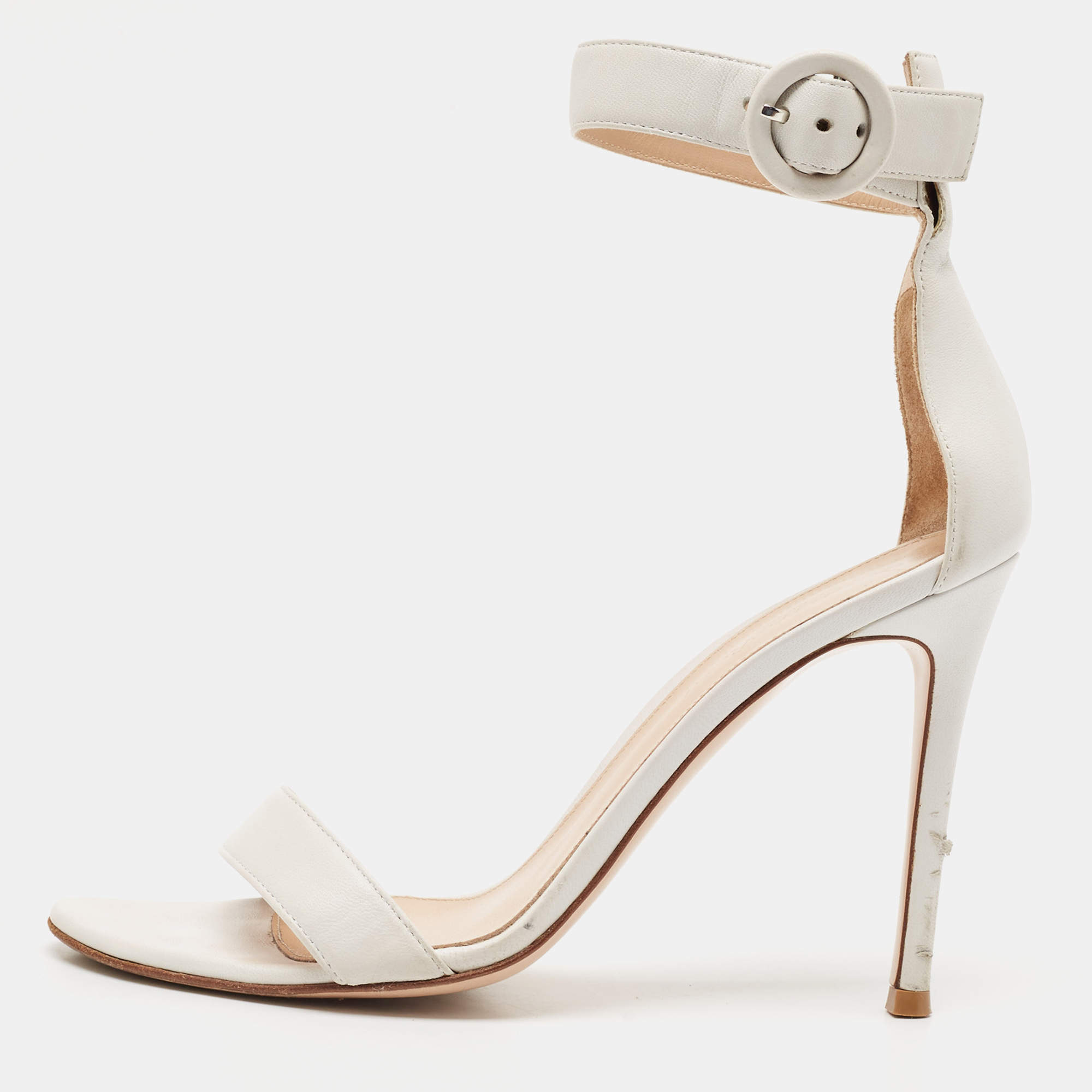 Pre Owned Gianvito Rossi White Leather Portofino Sandals Size 37.5