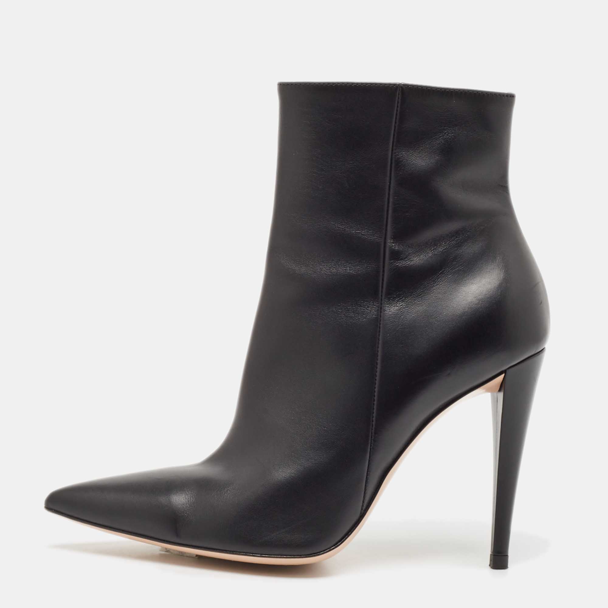Gianvito Rossi Black Leather Ankle Length Boots Size 38.5