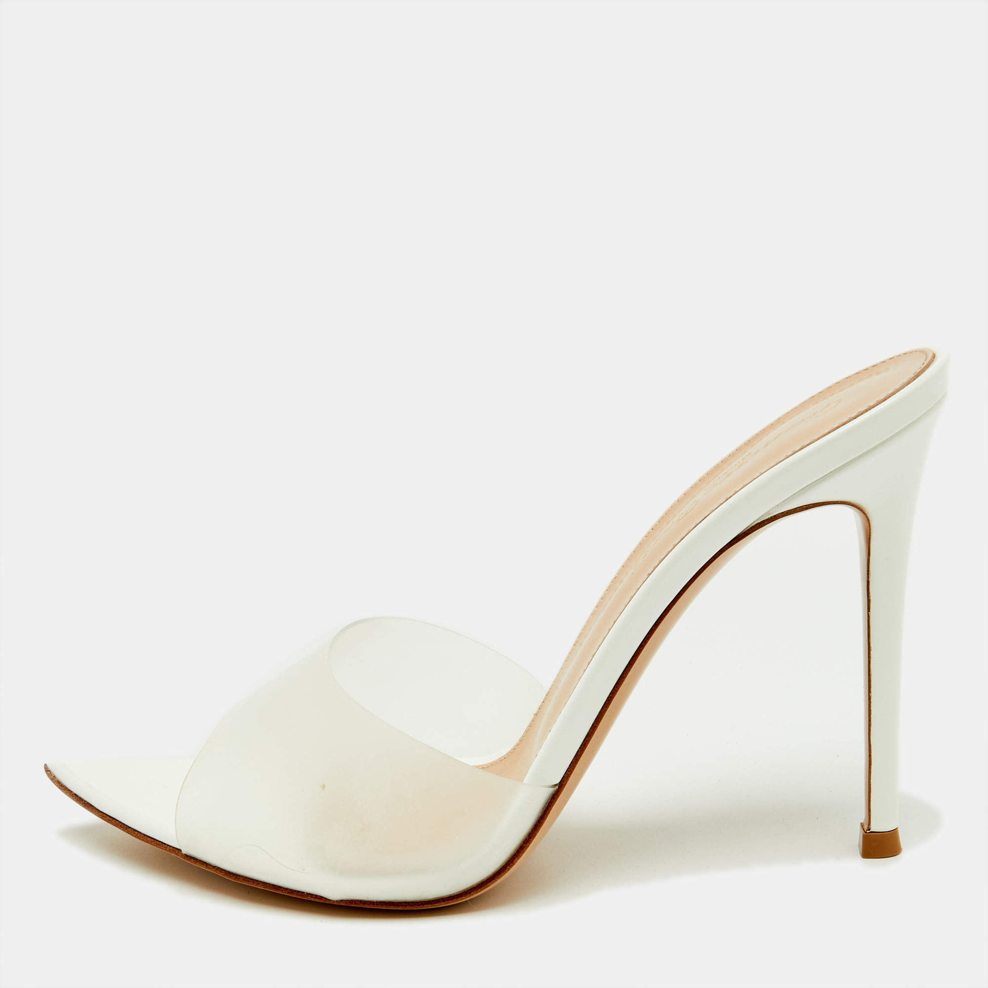 Pre Owned Gianvito Rossi Transparent PVC and Patent Leather Elle Slide Sandals Size 37.5