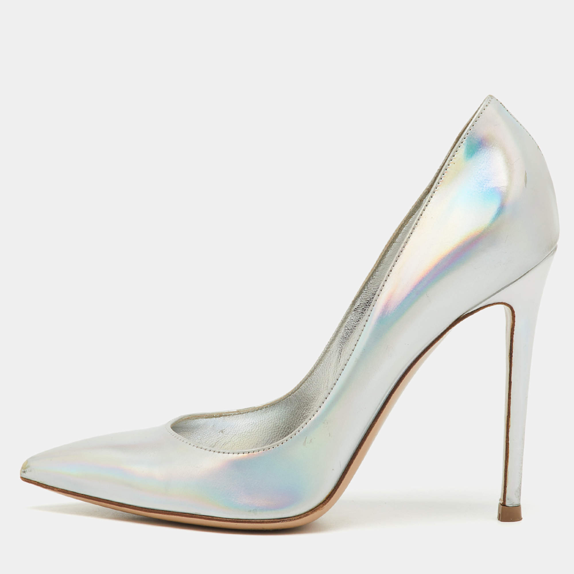 مملوكة مسبقًا حذاء كعب عالي جيانفيتو روسي جلد هولوجرافي فضي مقدمة مدببة مقاس 36.5