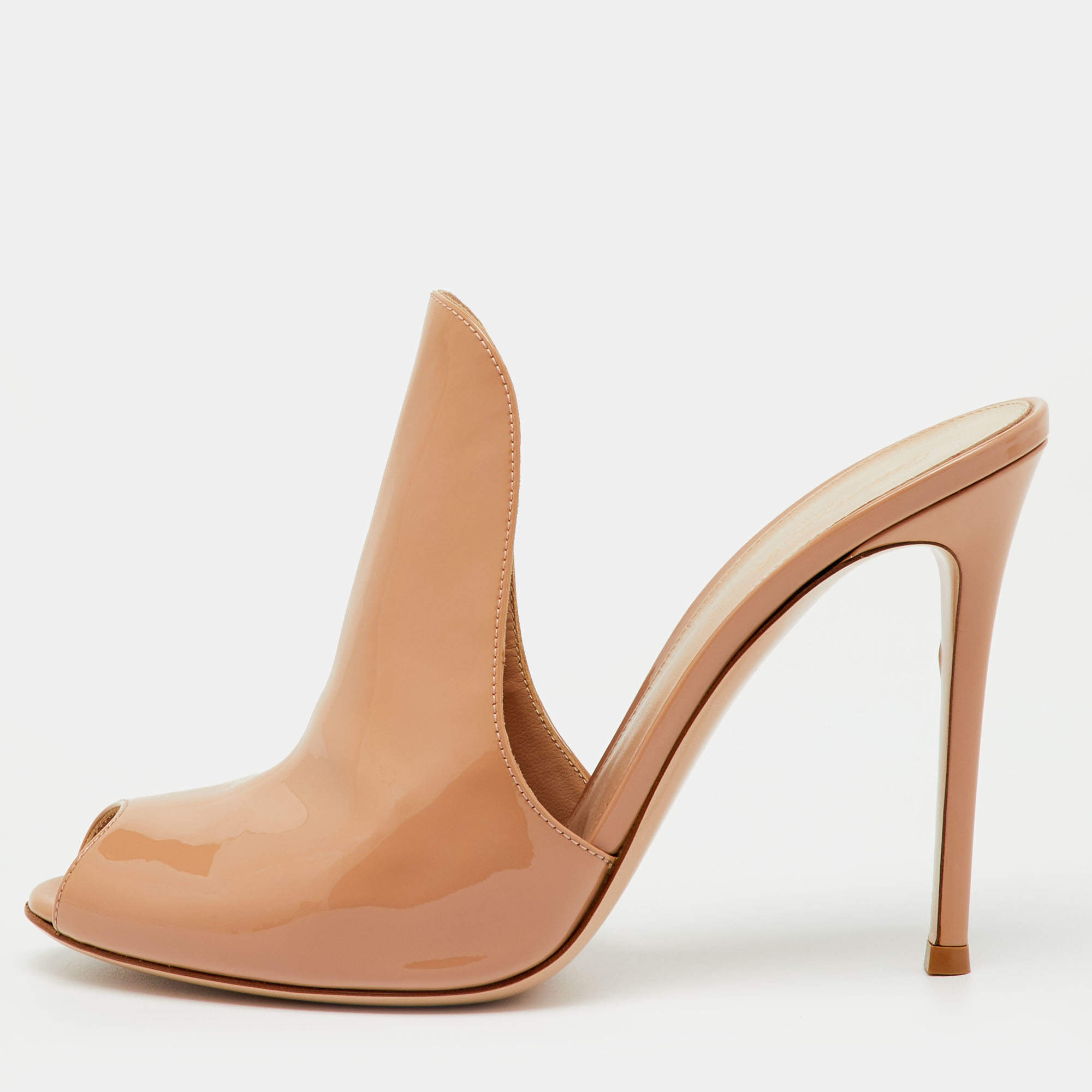Pre Owned Gianvito Rossi Beige Patent Leather Peep Toe Mules Size 40