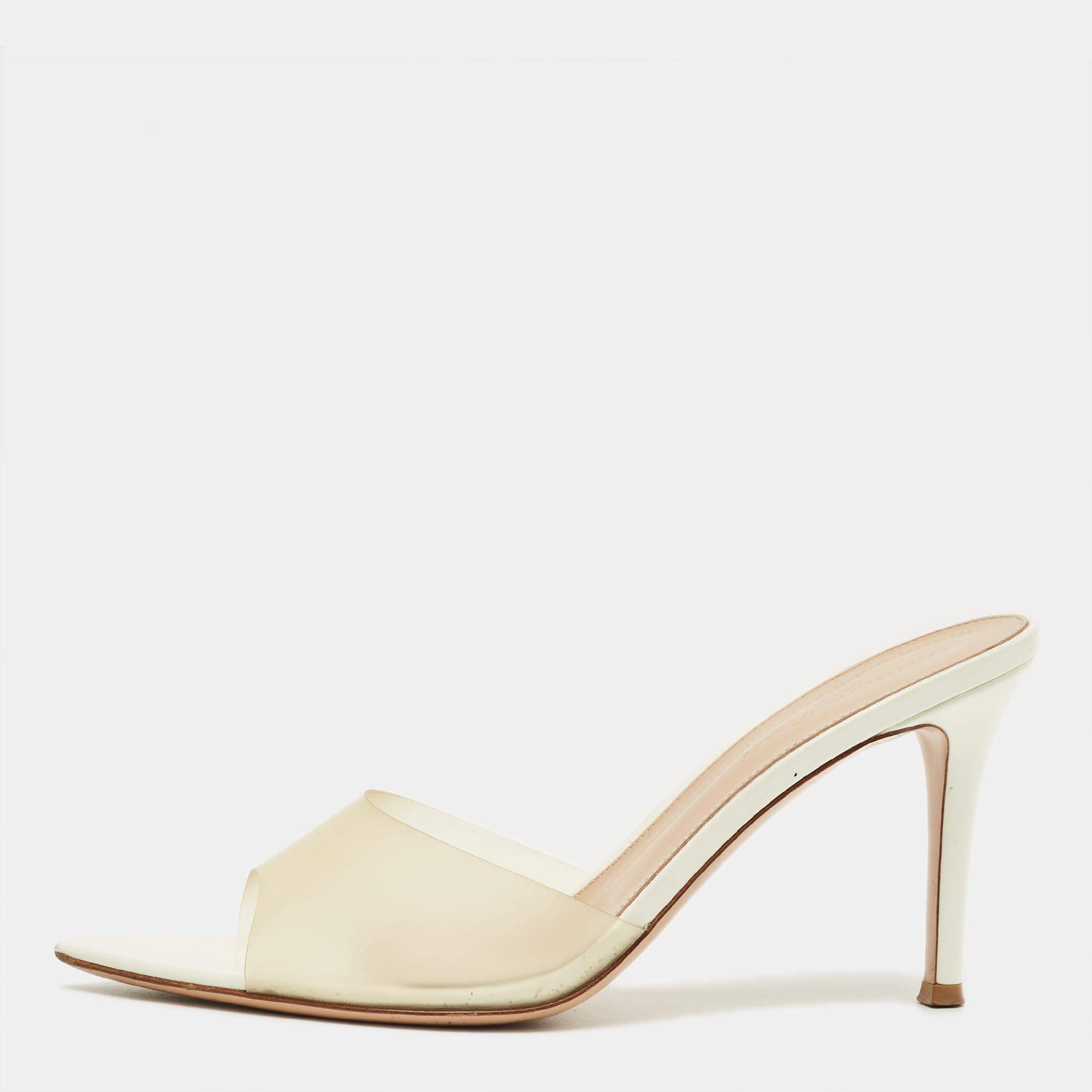 Pre Owned Gianvito Rossi Transparent PVC Elle Slide Sandals Size 38