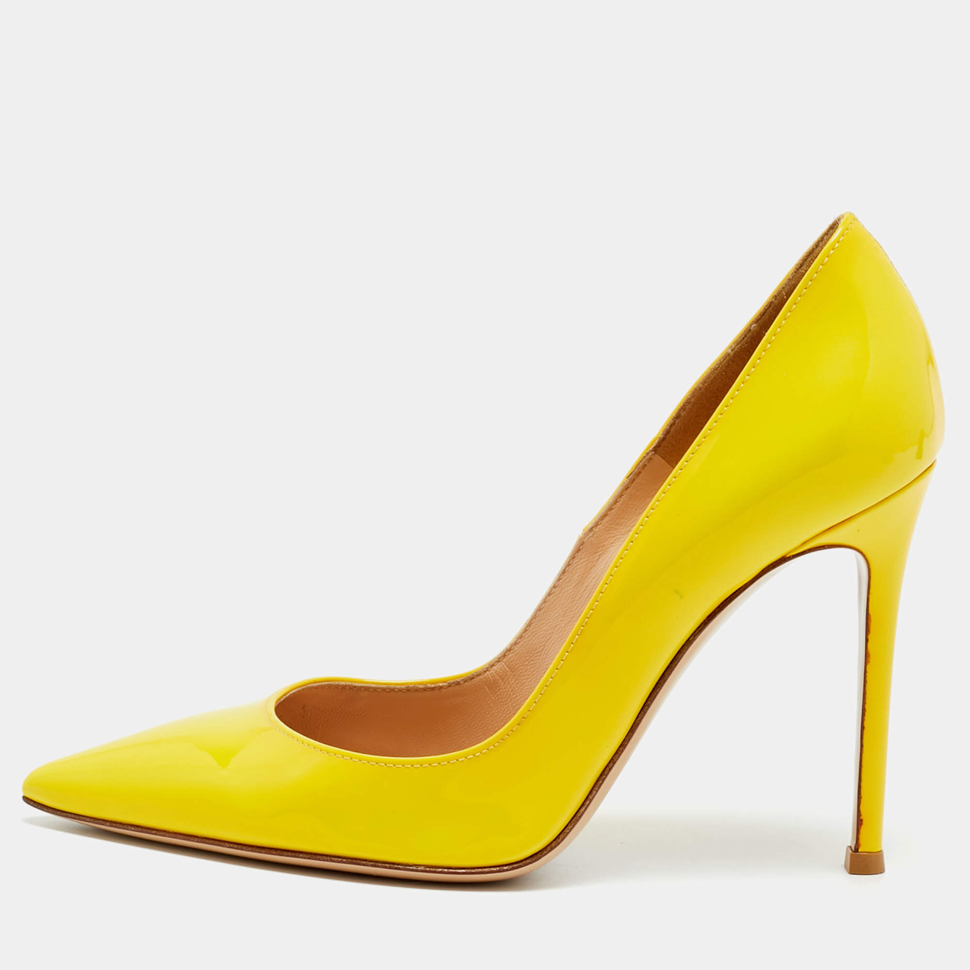مملوكة مسبقًا Gianvito Rossi Gianvito 85 Size 35 Yellow Patent Leather Pumps