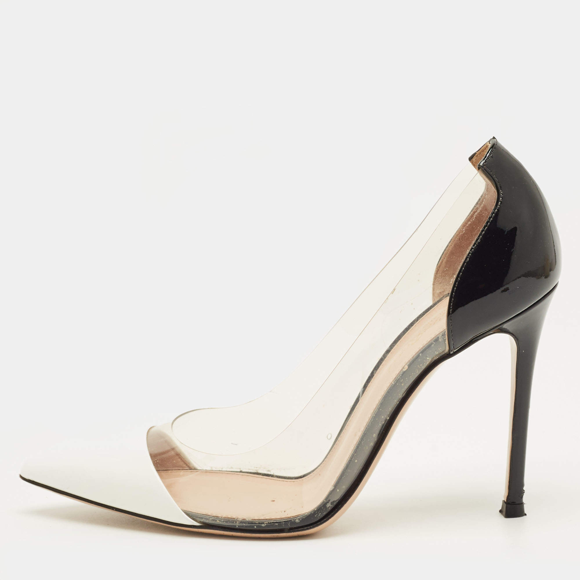 مملوكة مسبقًا Gianvito Rossi Plexi Size 36.5 Black/White Patent Leather and PVC Pumps