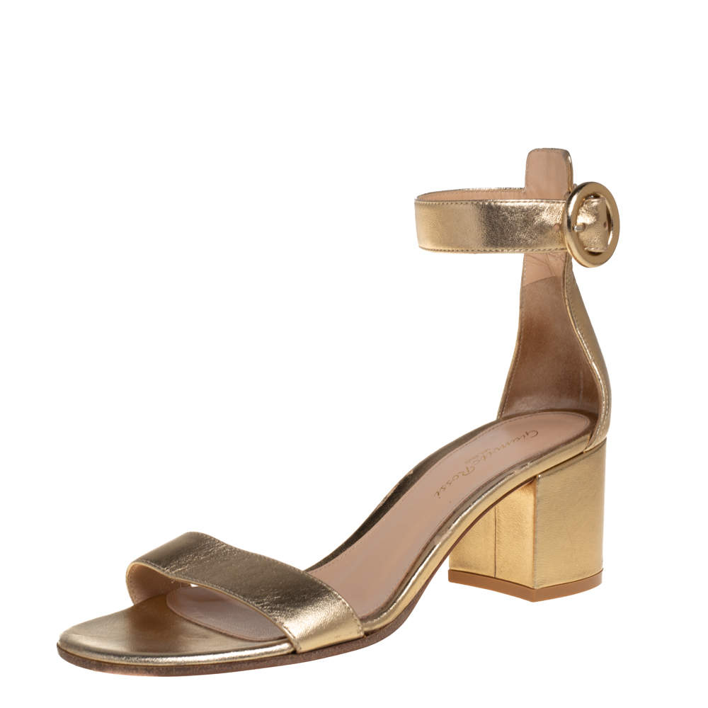 Pre Owned Gianvito Rossi Gold Leather Portofino Block Heel Sandals Size 37