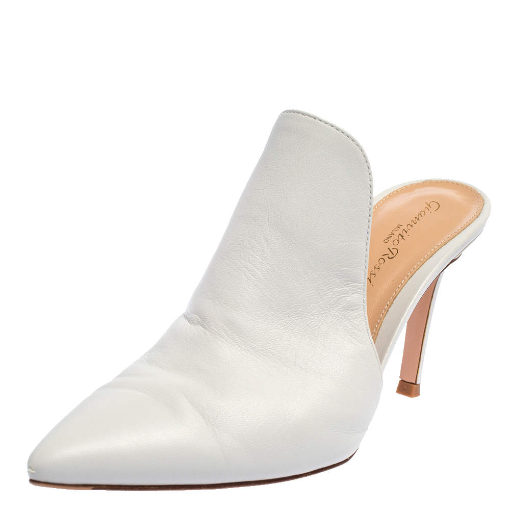 Pre Owned Gianvito Rossi White Leather Aramis Mules Size 36