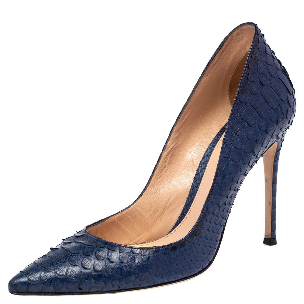 Pre Owned Gianvito Rossi Blue Python Gianvito Pointed Toe Pumps Size 39.5