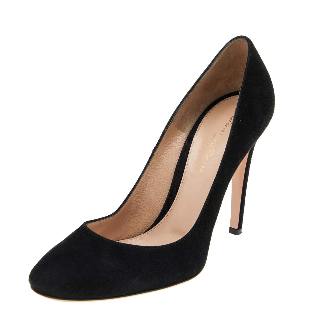 Pre Owned Gianvito Rossi Black Suede Pumps Size 39.5