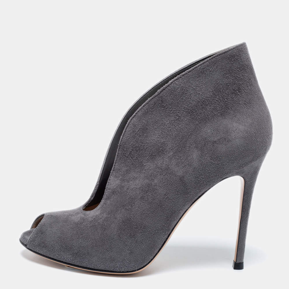 Pre Owned Gianvito Rossi Grey Suede Vamp Peep Toe Booties Size 37.5