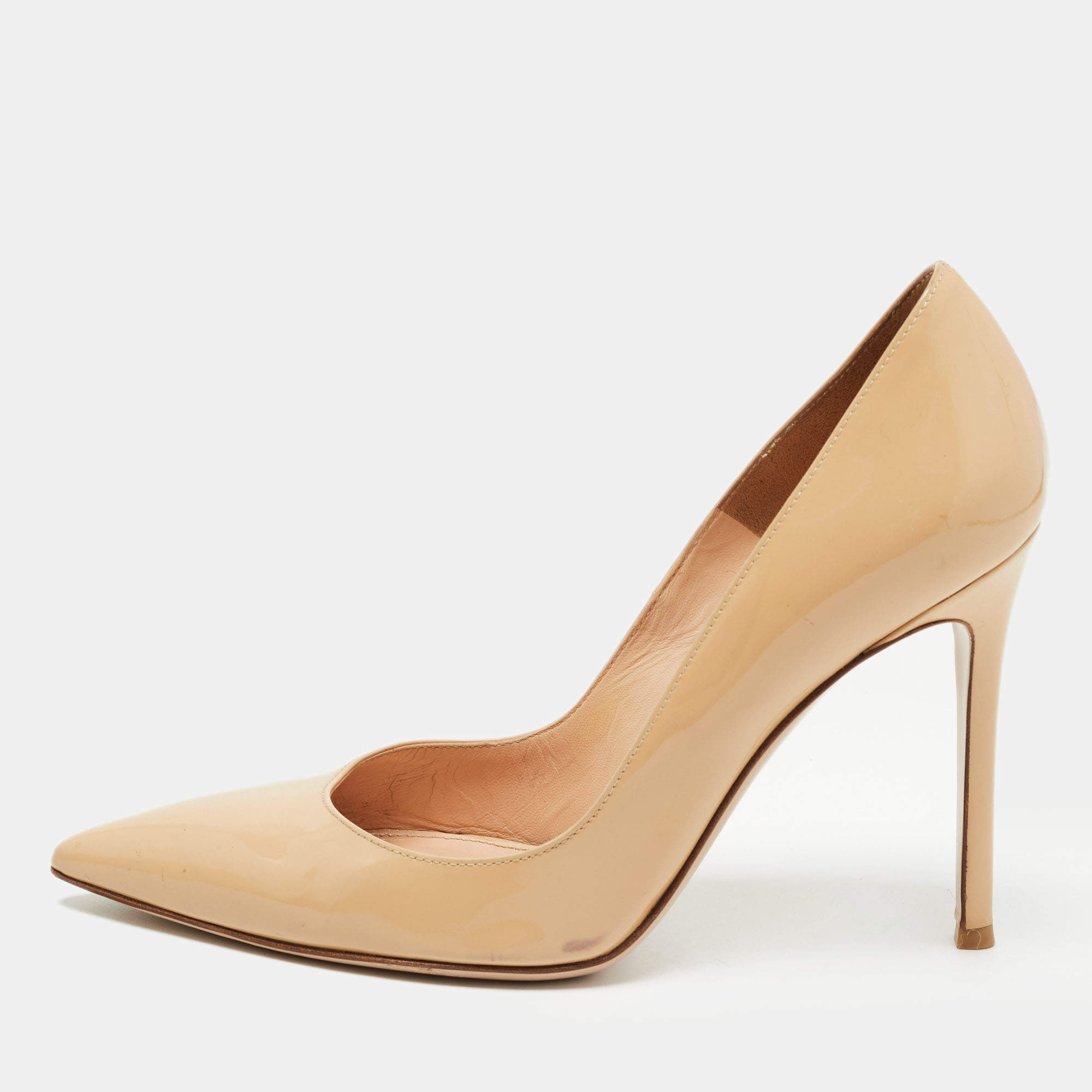Pre Owned Gianvito Rossi Beige Patent Leather Pointed Toe Pumps Size 38