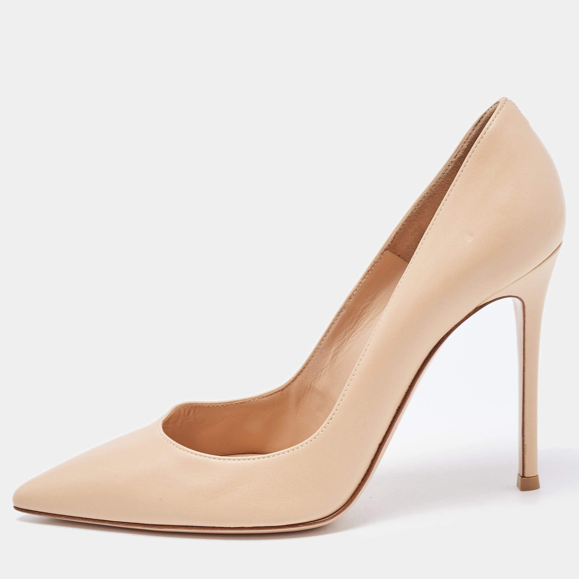 Pre Owned Gianvito Rossi Beige Leather Pointed Toe Pumps Size 39.5