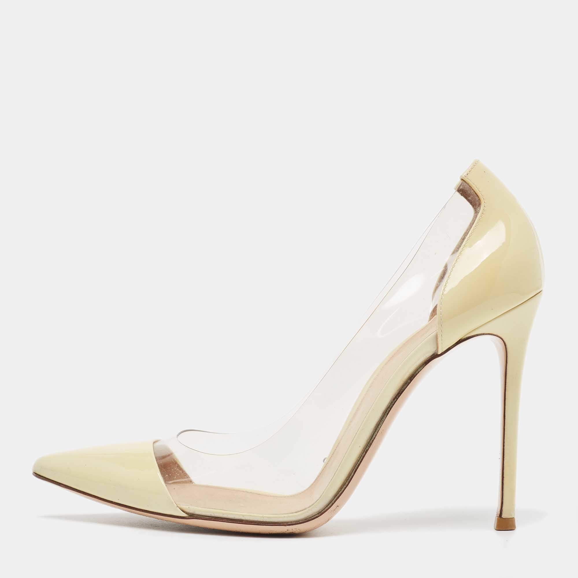 Pre Owned Gianvito Rossi Cream/Transparent PVC and Patent Leather Plexi Pumps Size 39
