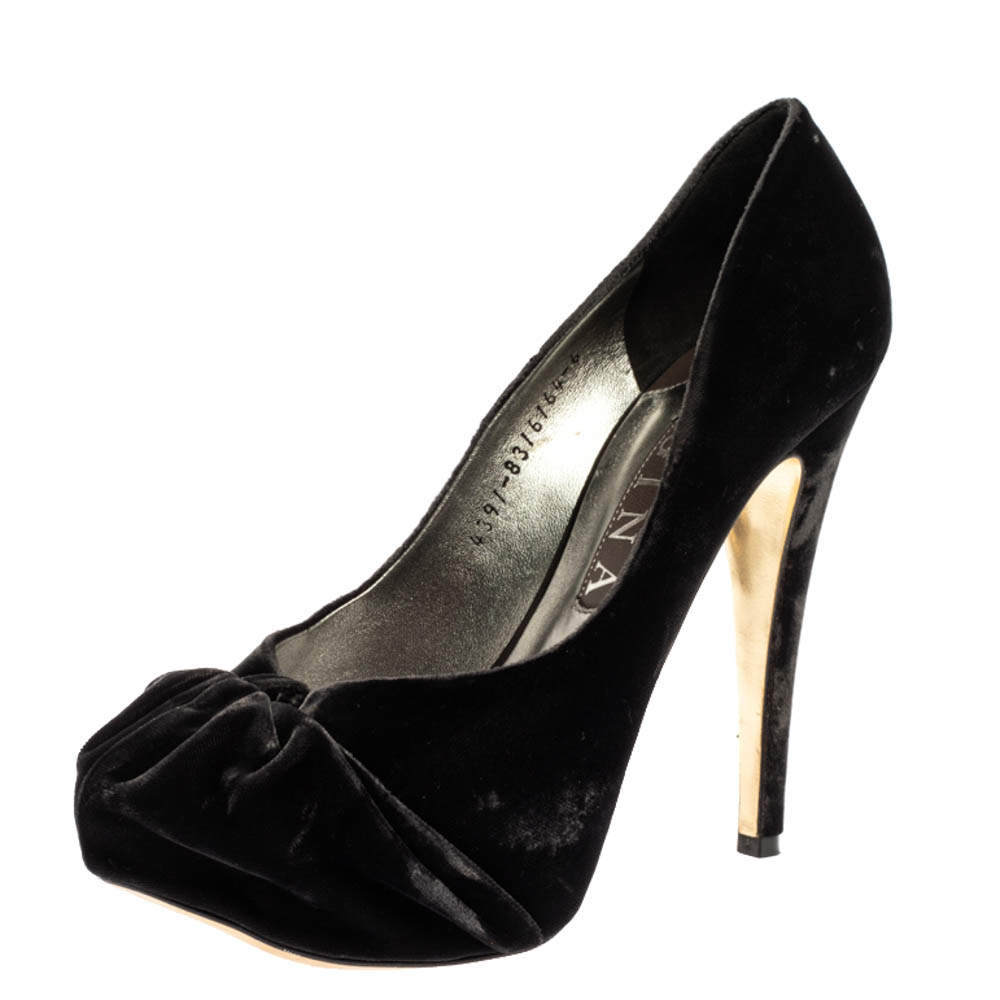 Pre Owned Gina Grey Velvet Claire Platform Pumps Size 39