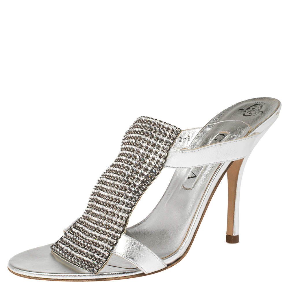 مملوكة مسبقًا Gina Silver Leather and Crystal Embellished Slide Sandals Size 41