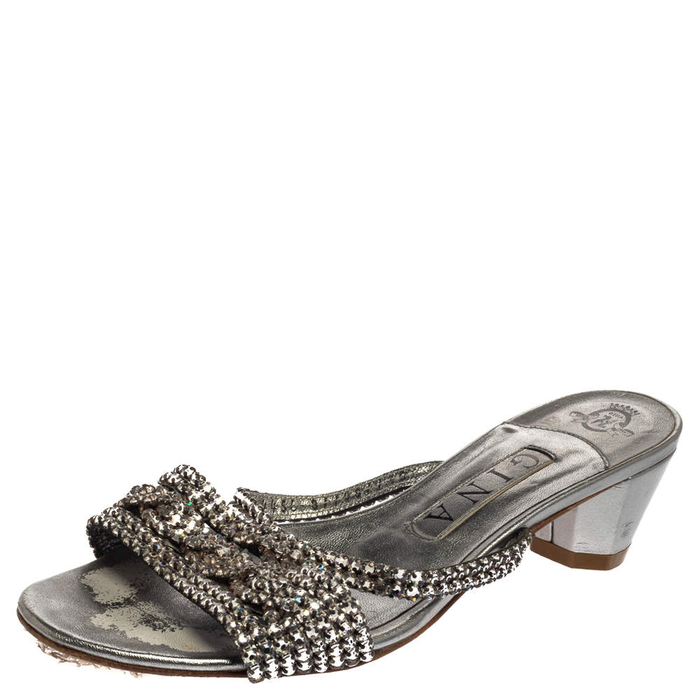 Pre Owned Gina Silver Leather Crystal Embellished Sandals Size 38