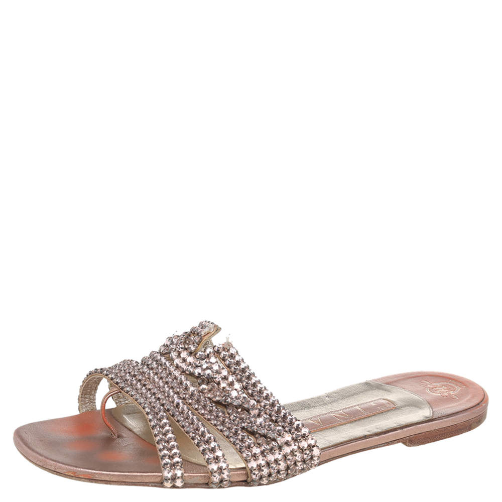 مملوكة مسبقًا Gina Metallic Rose Gold Crystal Embellished Leather Thong Flat Slides Size 38.5
