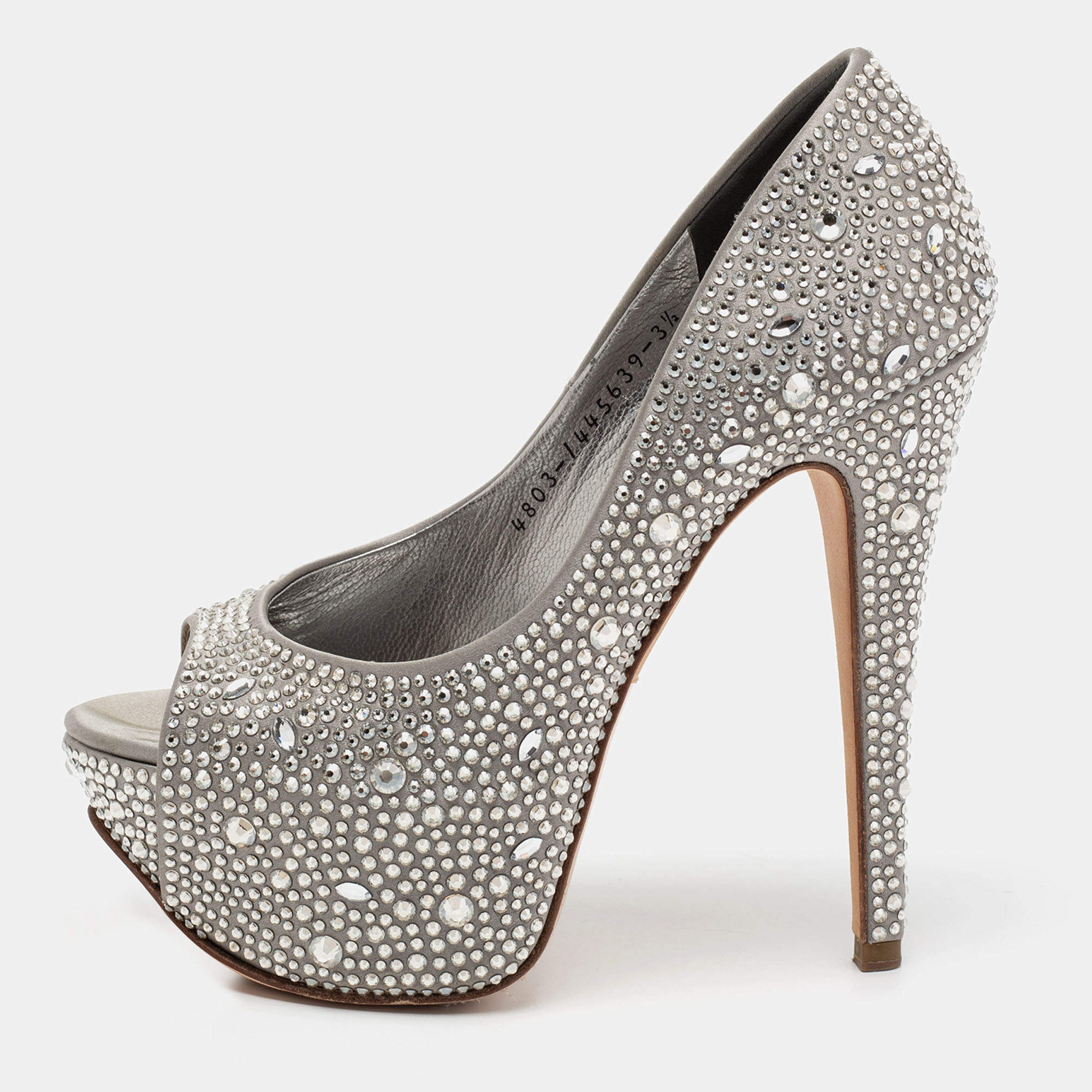 مملوكة مسبقًا Gina Grey Satin Crystal Embellished Peep Toe Platform Pumps Size 36.5