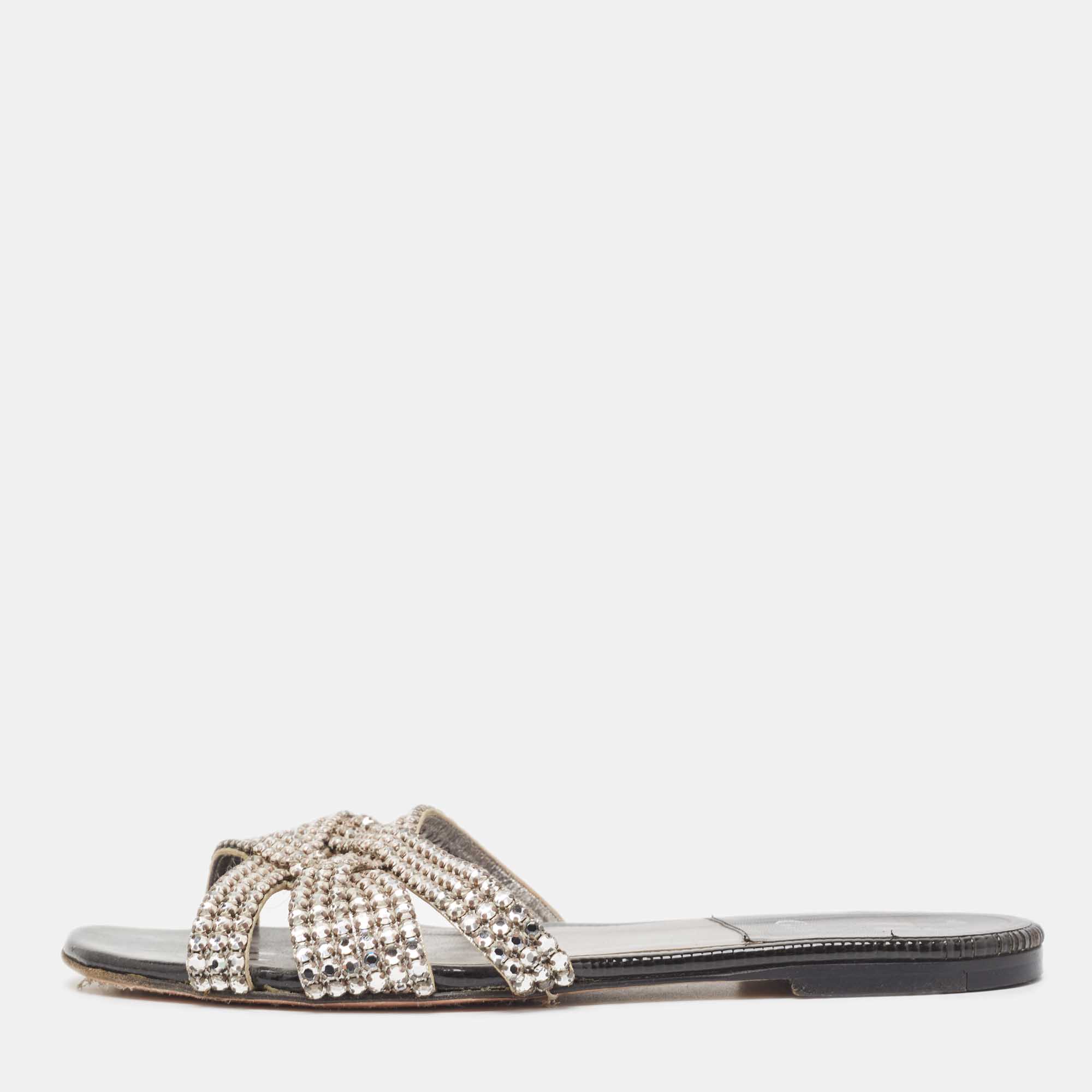 مملوكة مسبقًا Gina Silver/Black Crystal Embellished Leather Thong Flats Size 38