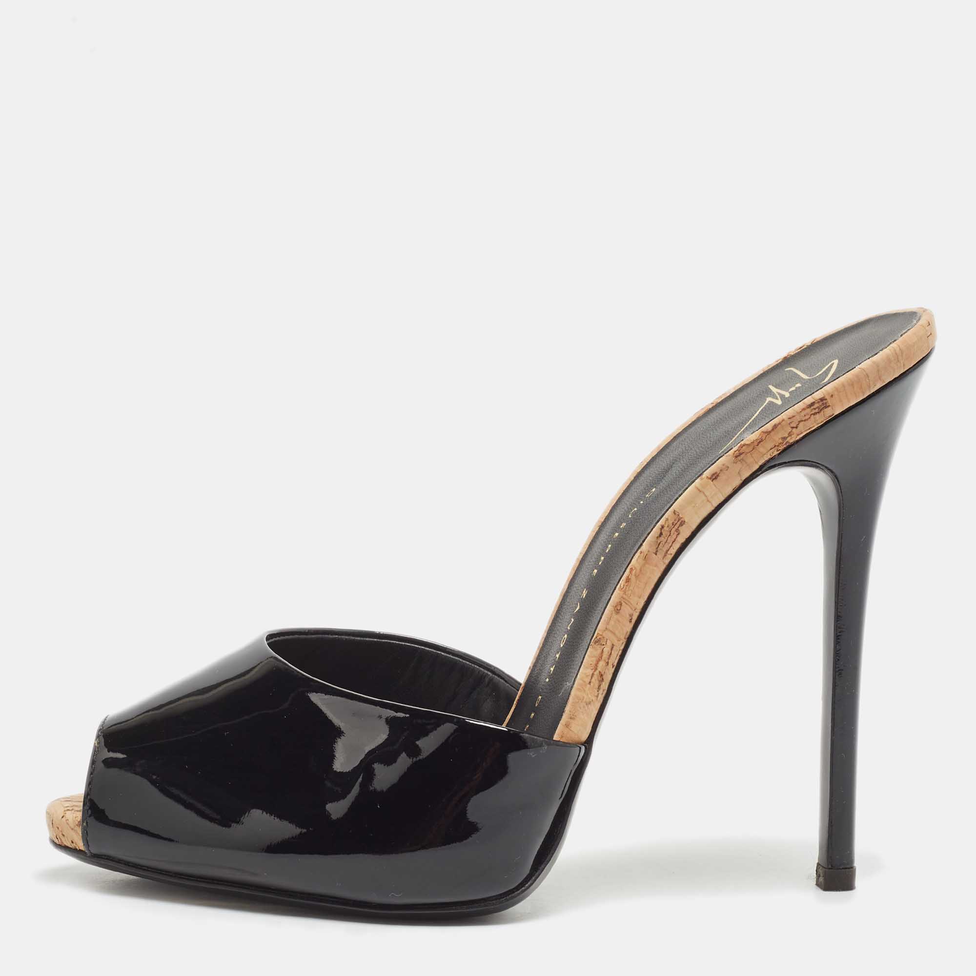 Pre Owned Giuseppe Zanotti Black Patent Leather Slide Sandals Size 38