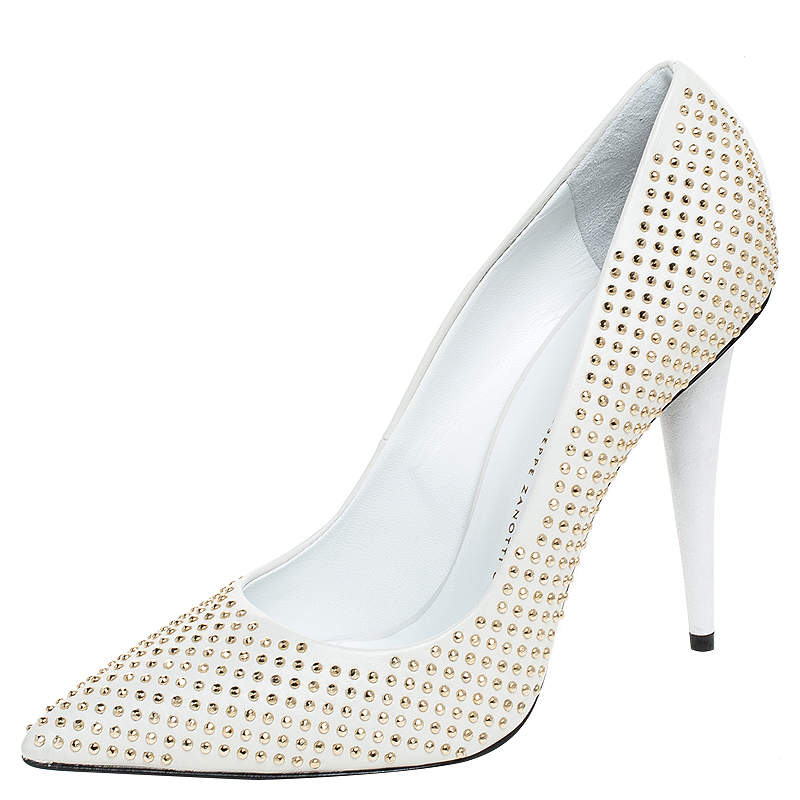 Giuseppe Zanotti White Leather Stud Embellished Ester Pointed Toe Pumps Size 39.5
