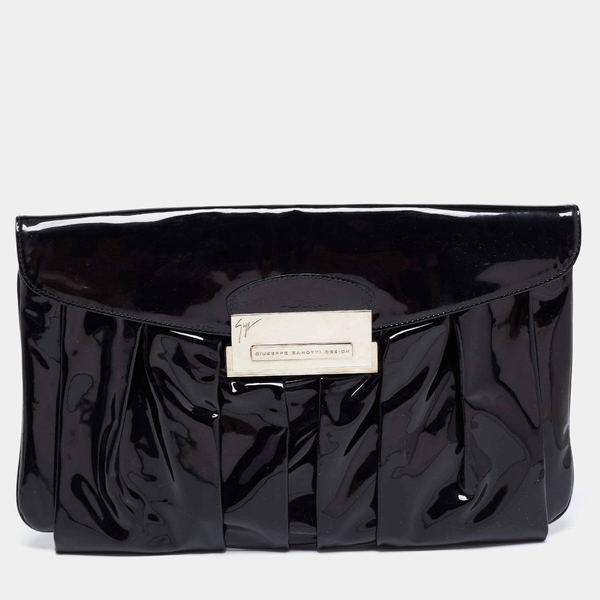Pre Owned Giuseppe Zanotti Black Pleated Patent Leather Flap Clutch
