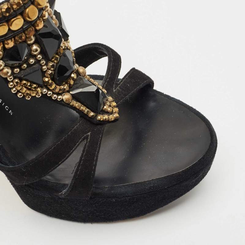 Pre Owned Giuseppe Zanotti Black Suede Embellished Platform Sandals Size 39