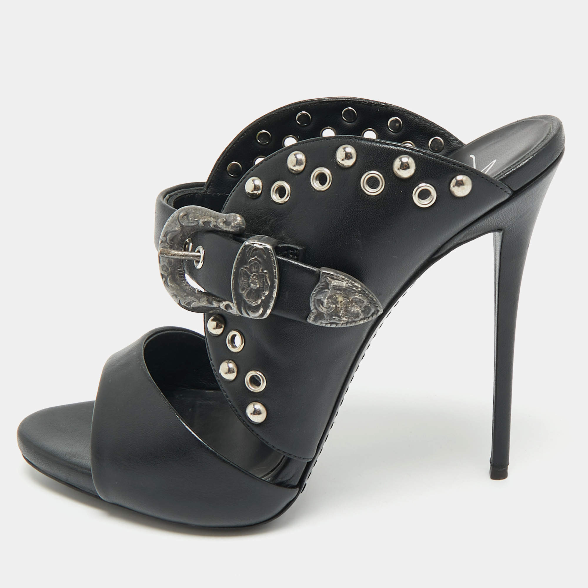 Pre Owned Giuseppe Zanotti Black Leather Studded Buckle Slide Sandals Size 38
