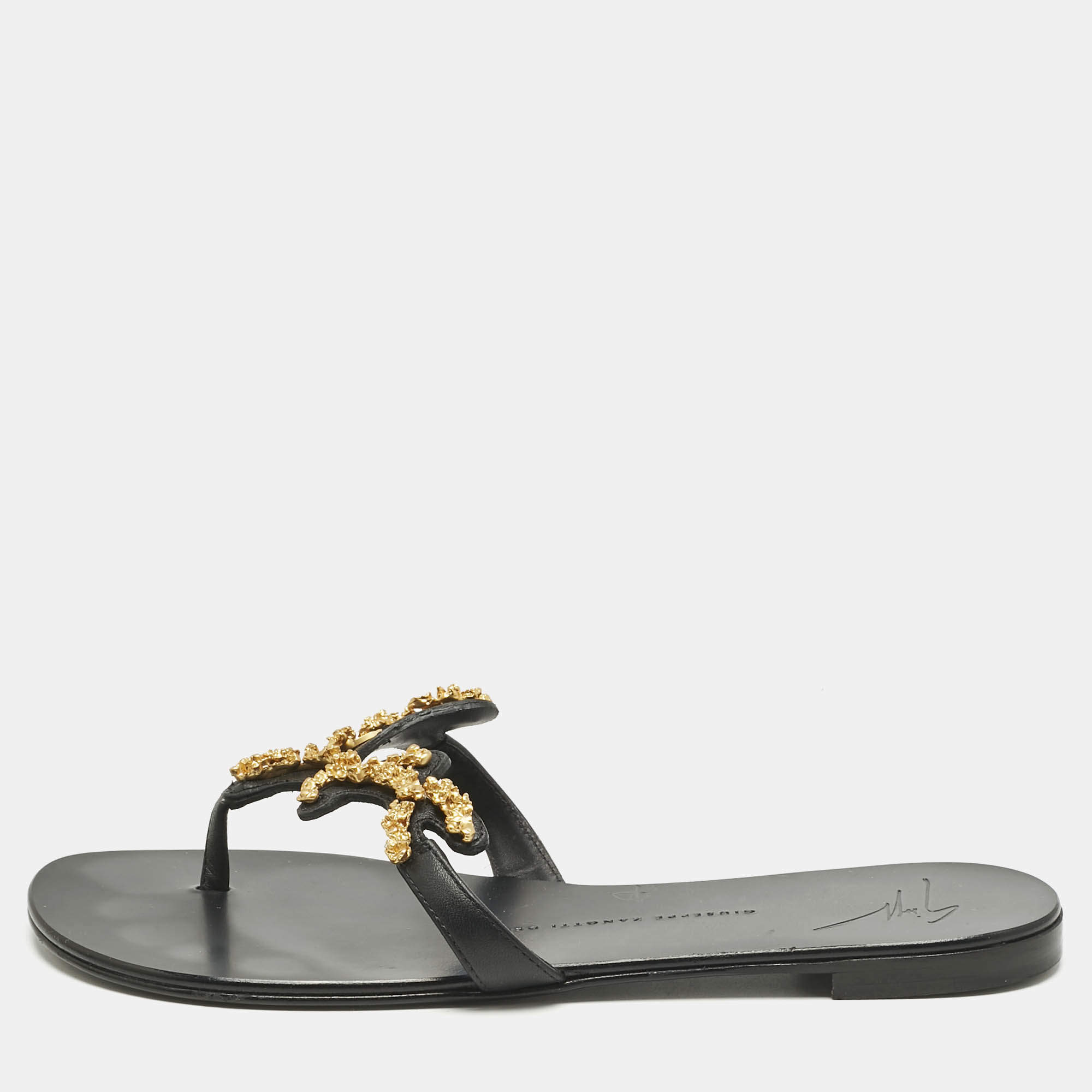 Pre Owned Giuseppe Zanotti Black leather Rock Thong Flat Sandals Size 39