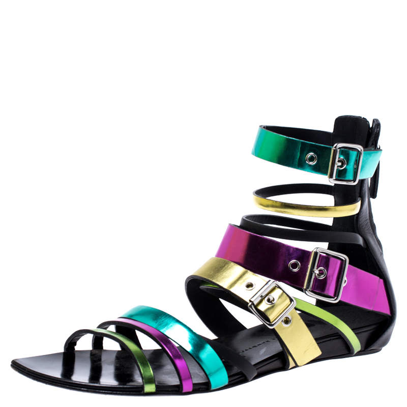 Pre Owned صندل فلات جوسيبي زانوتي غلادياتور جلد متعدد الالوان مقاس 40