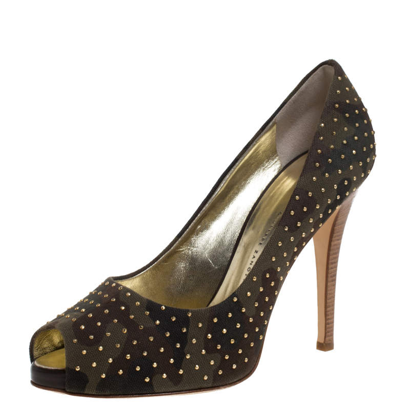 Pre Owned Giuseppe Zanotti Green Camouflage Canvas Studded Peep Toe Pumps Size 40