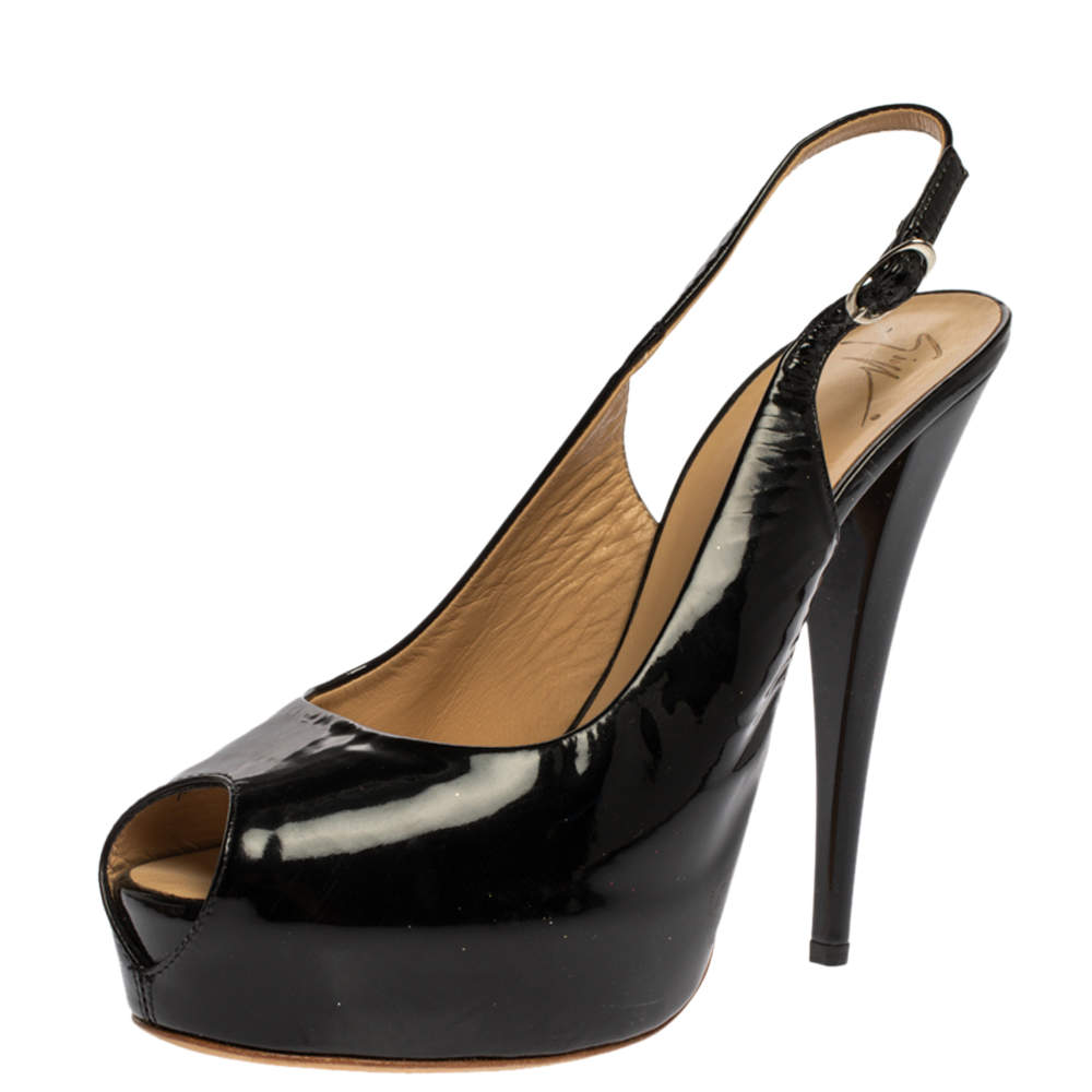 Pre Owned صندل جوسيبي زانوتي مقدمة مفتوحة و فتحة كعب و نعل سميك جلد لامع أسود مقاس 41