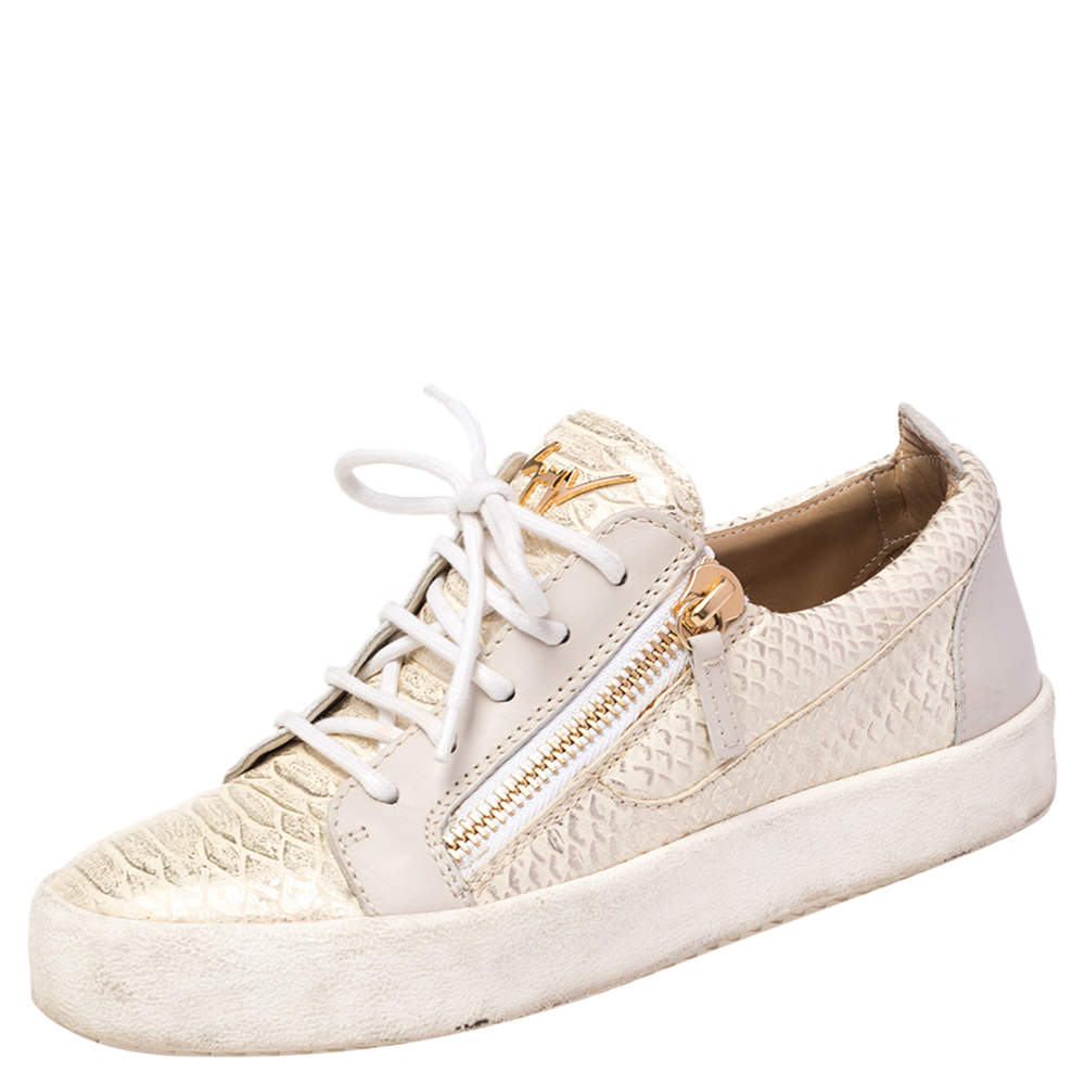 Pre Owned Giuseppe Zanotti Gold/Cream Python Embossed Leather And Leather Double Zip Low Top Sneakers Size 39