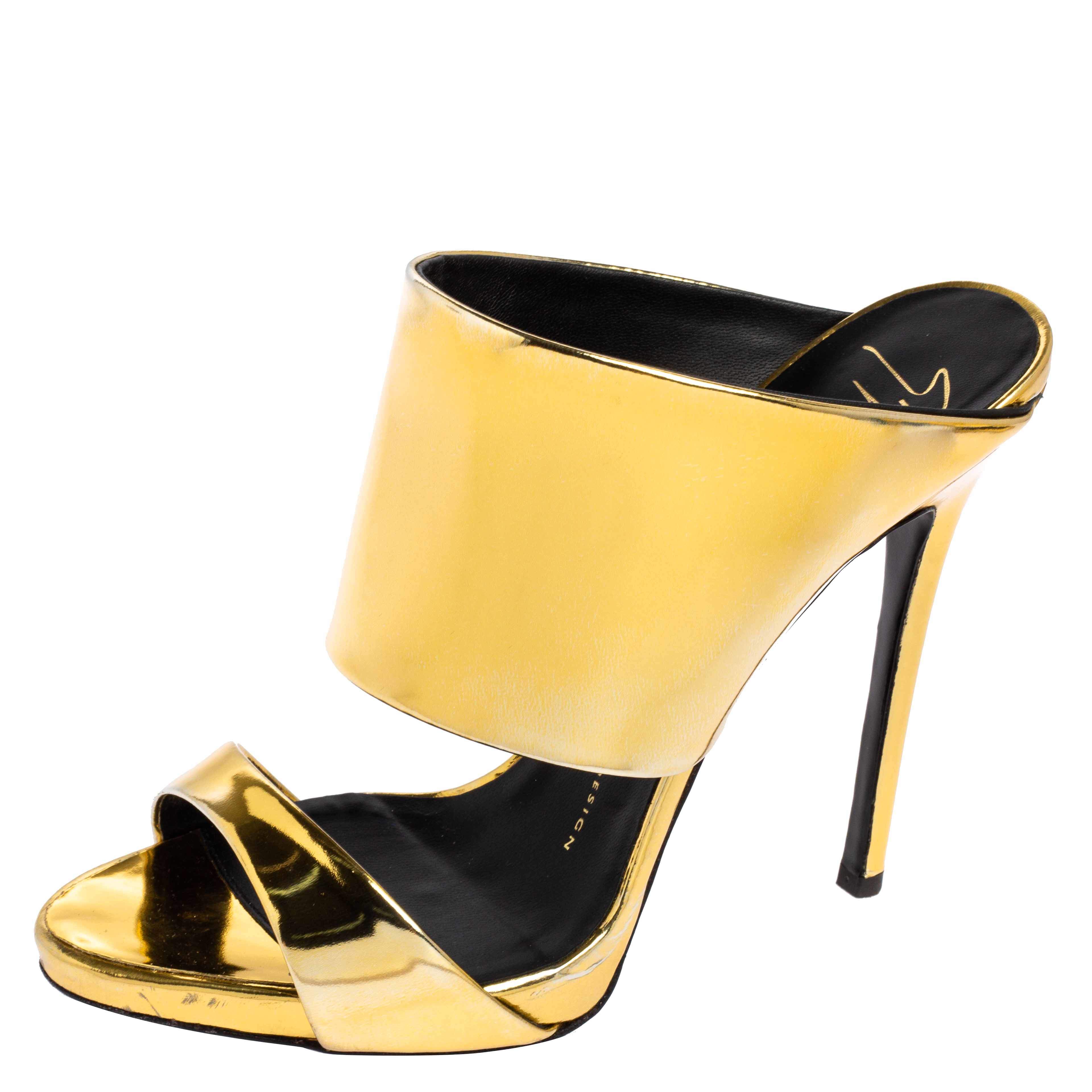 Giuseppe Zanotti Metallic Gold Leather Andrea Open Toe Sandals Size 37.5