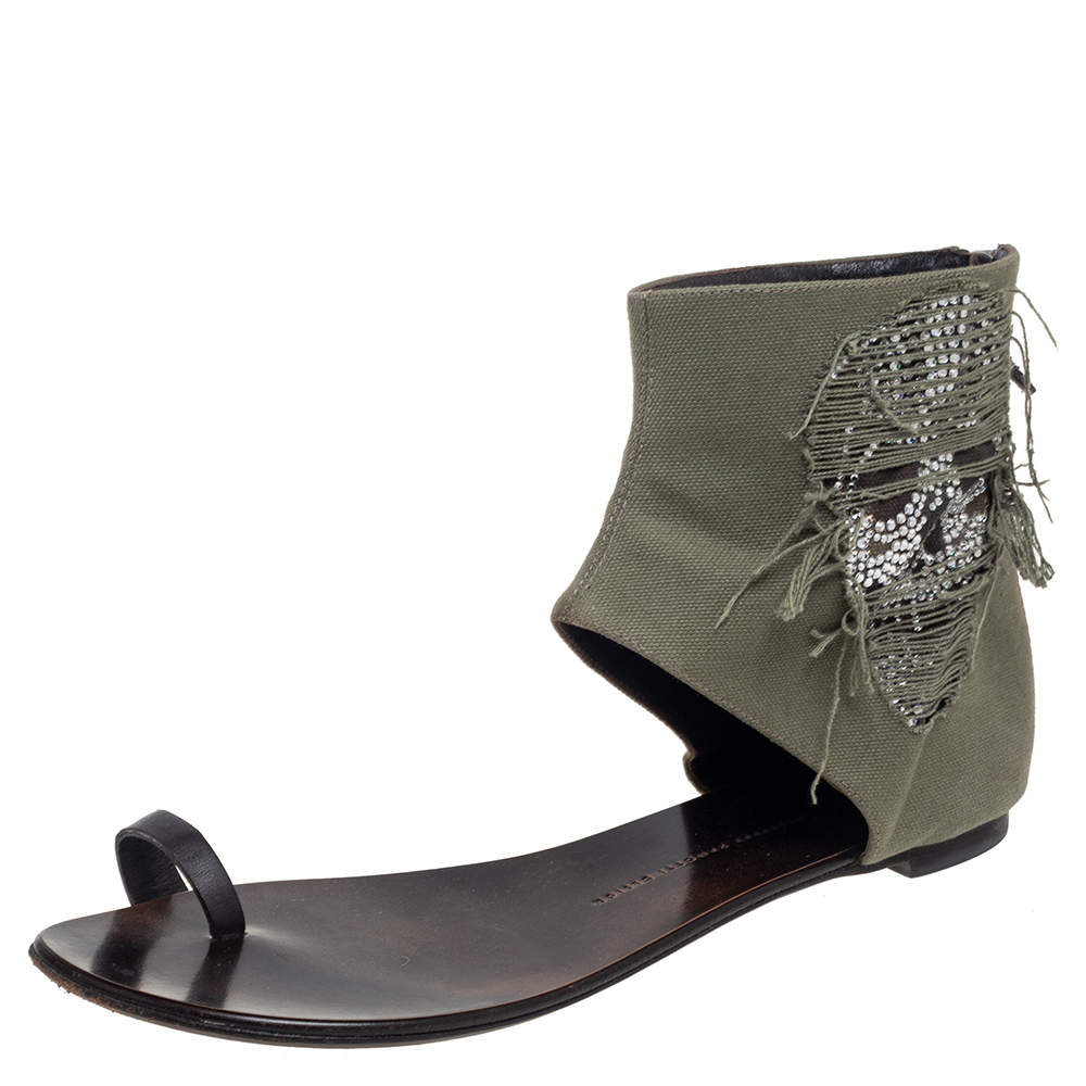 Pre Owned Giuseppe Zanotti Green Canvas Skull Crystal Embellished Toe Ring Zipper Flats Size 41