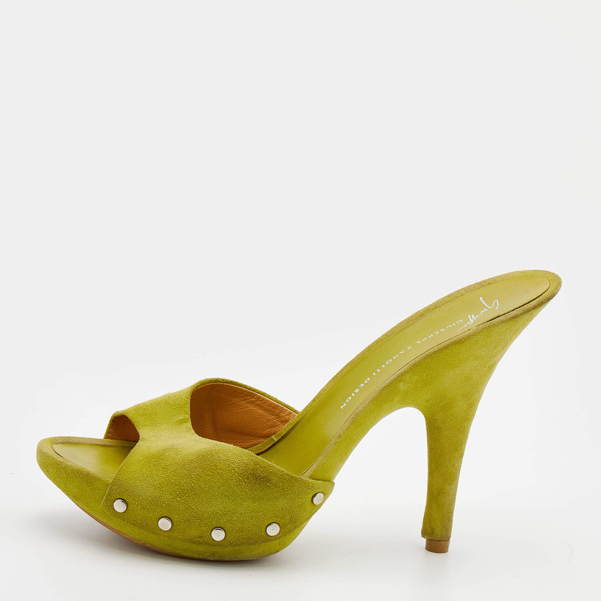 مملوكة مسبقًا Giuseppe Zanotti Green Suede Studded Platform Slide Sandals Size 39