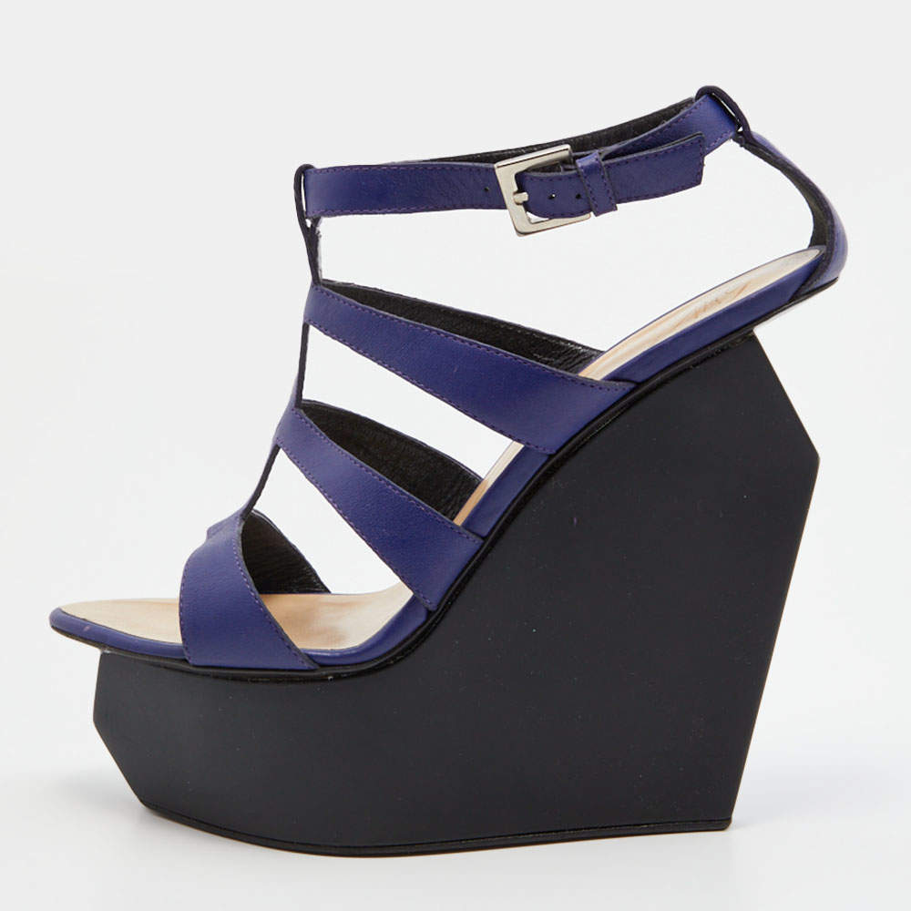 Blue hot sale wedges heels